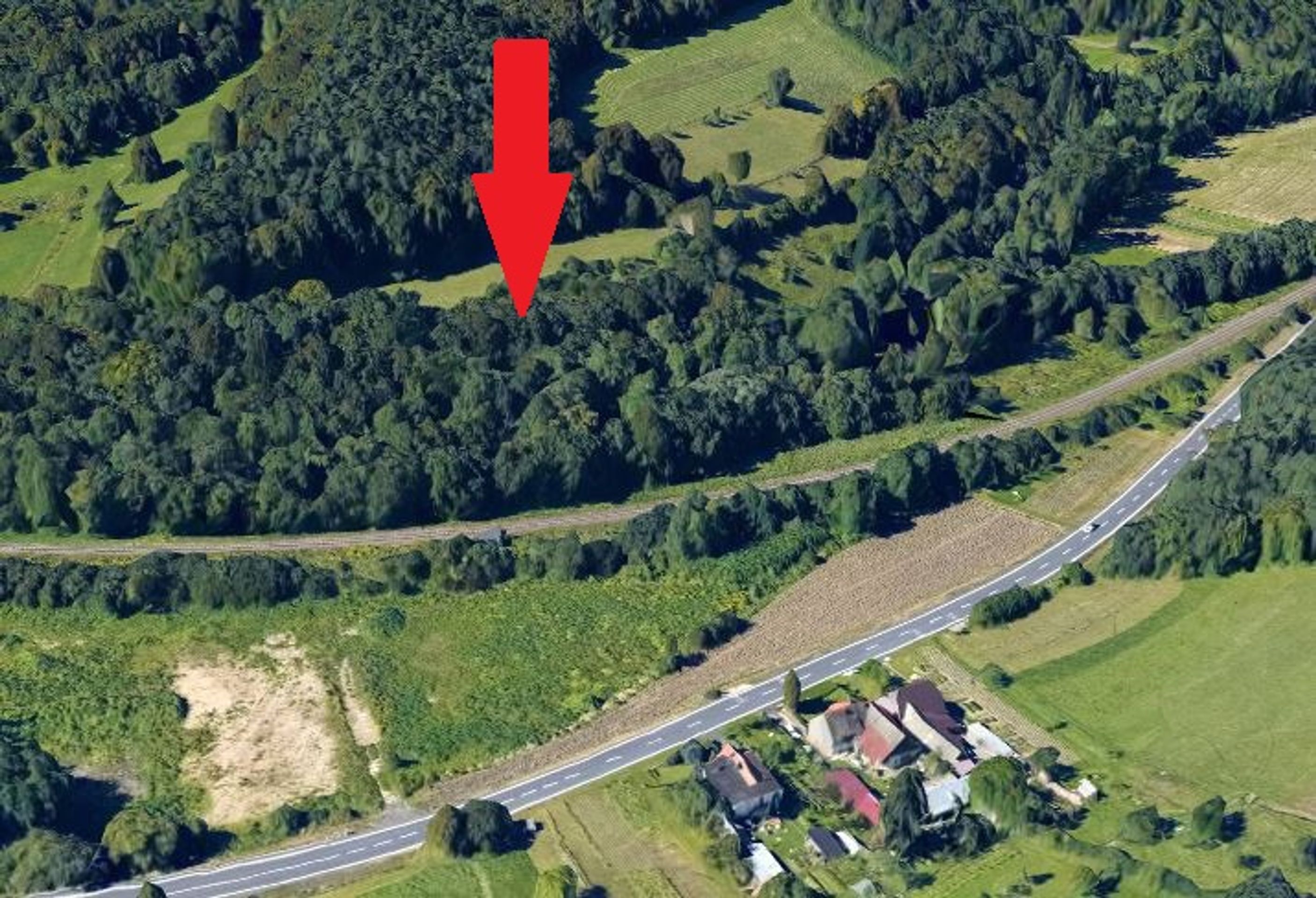 Prodej pozemku Bylnice 1 - Nabídka nemovitého majetku Správy železnic (6/17)