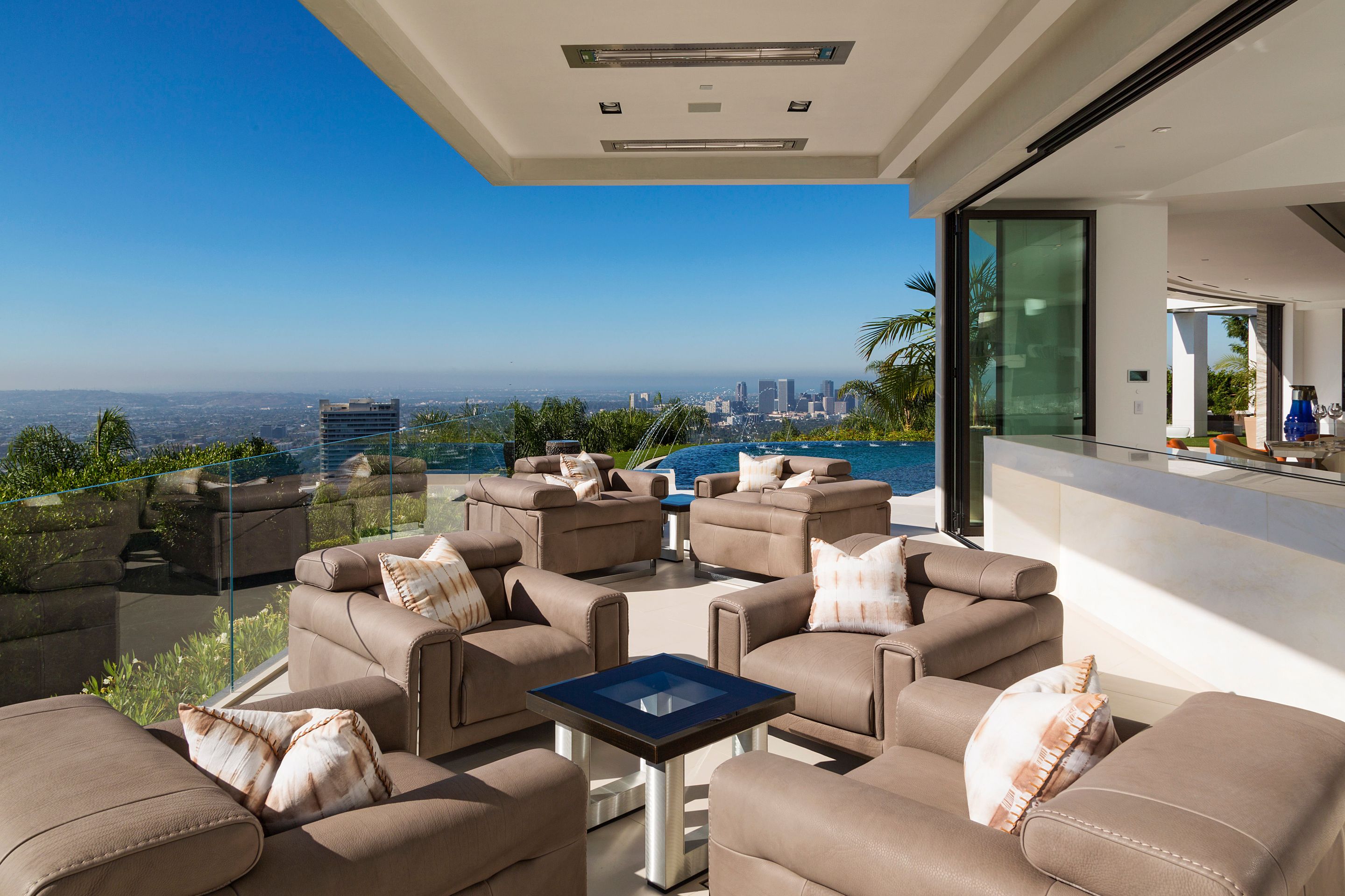 Tohle je nejdražší dům v Beverly Hills - 5 - Galerie: Tohle je nejdražší dům v Beverly Hills (5/14)