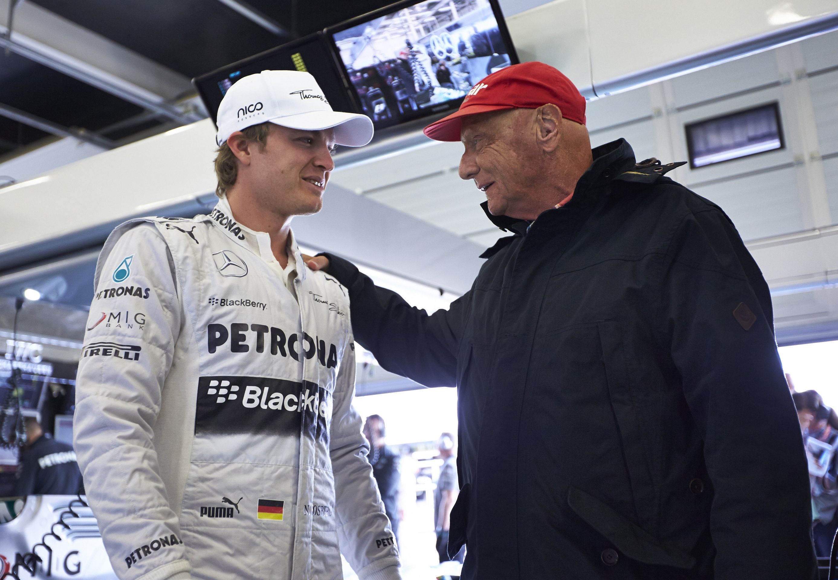 Nico Rosberg a Niki Lauda - GALERIE: Nico Rosberg slaví vítězství v Silverstonu (5/5)
