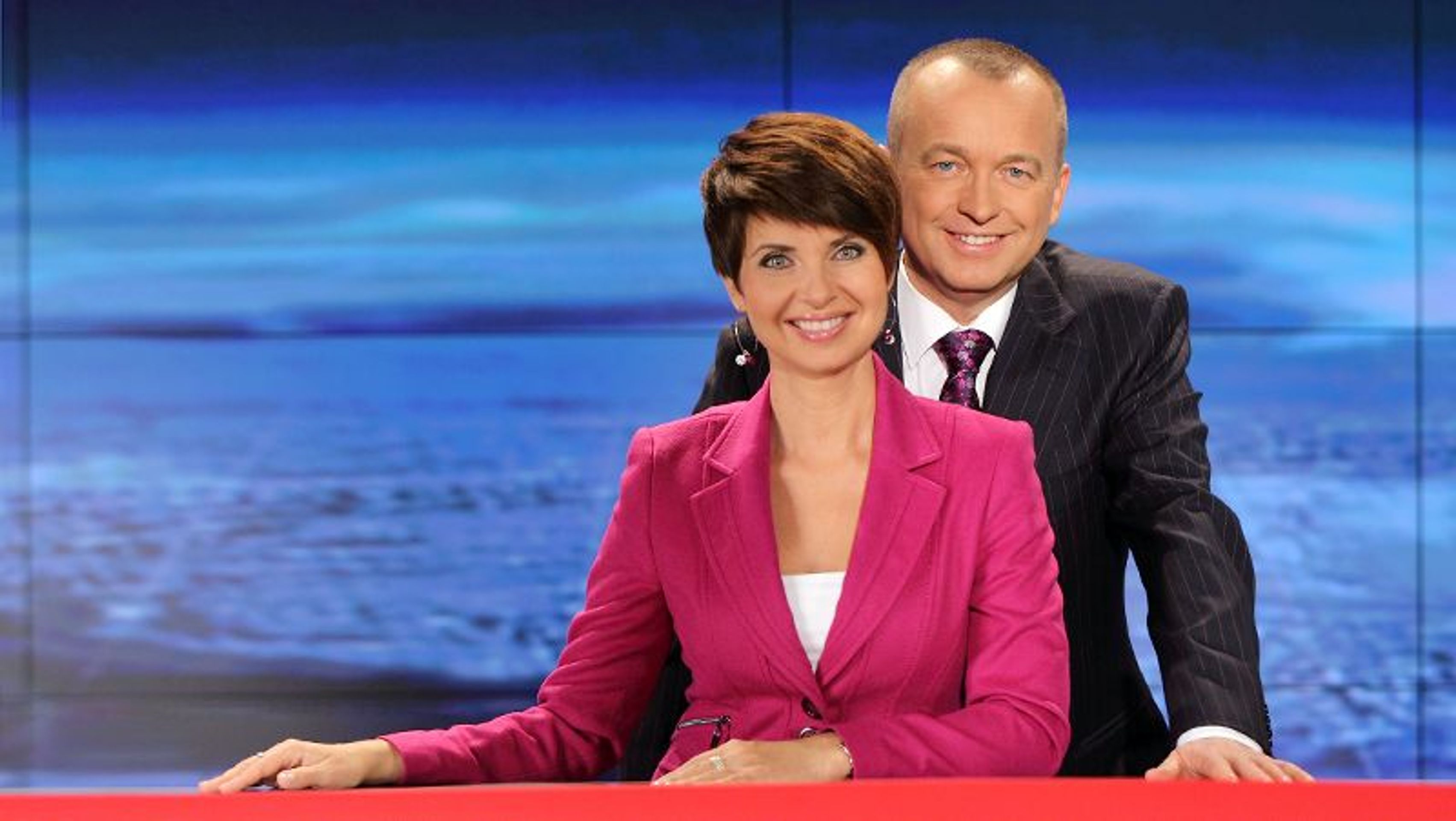Karel Voříšek a Markéta Fialová - Moderátoři Televizních novin (15/24)