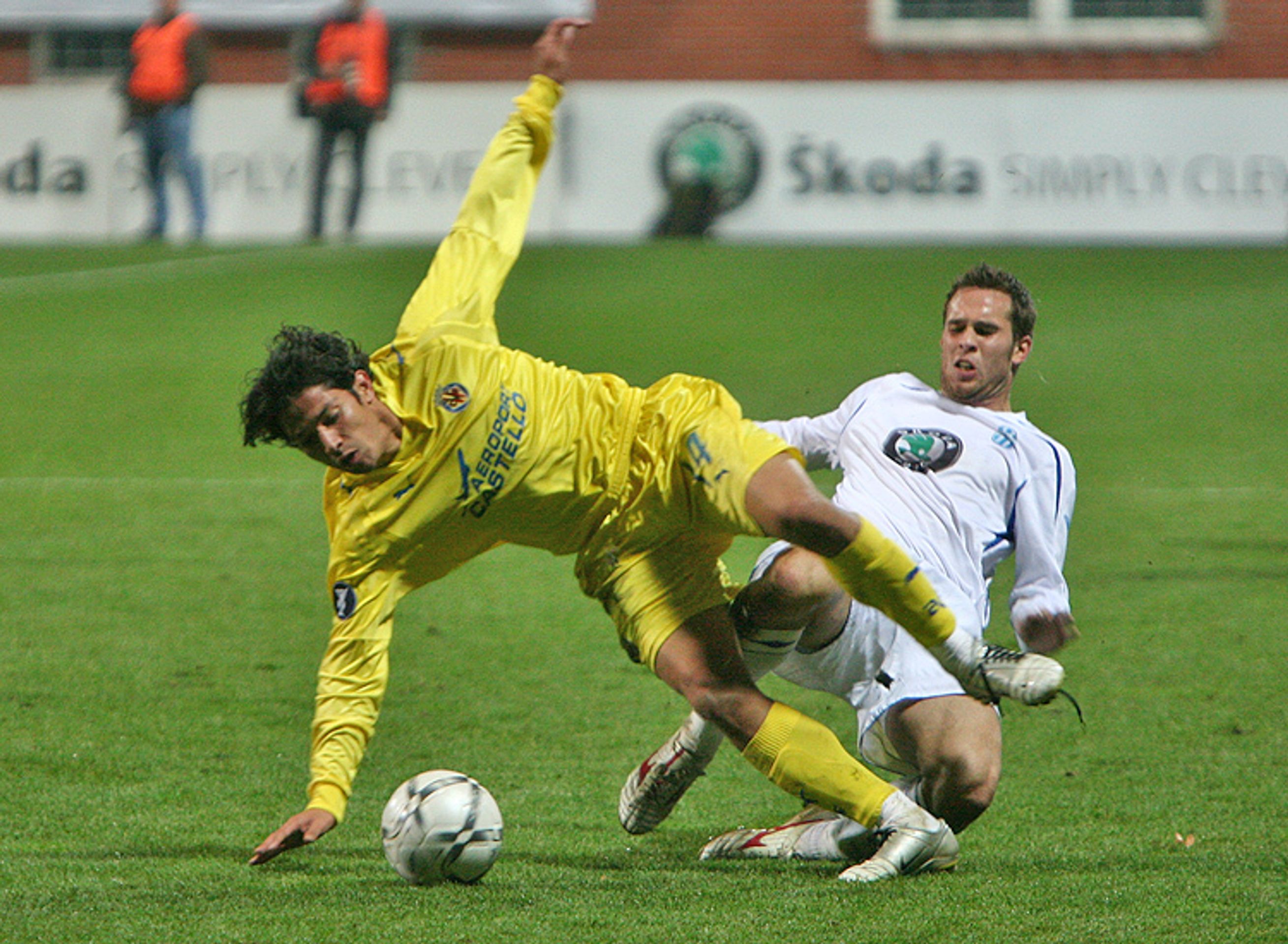 S Villarrealem fotbalisté Mladé Boleslavi prohráli, reparát je čeká v Elfsborgu. - Drtivý závěr Boleslavi na Villarreal nestačil (5/7)