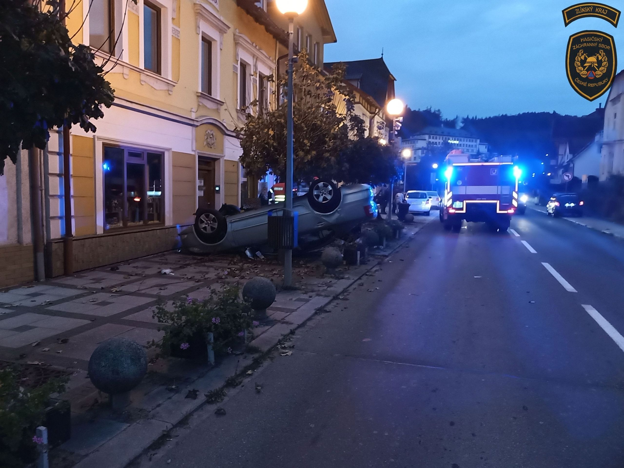 Dopravní nehoda v Luhačovicích (4) - Dopravní nehoda v Luhačovicích (6/7)