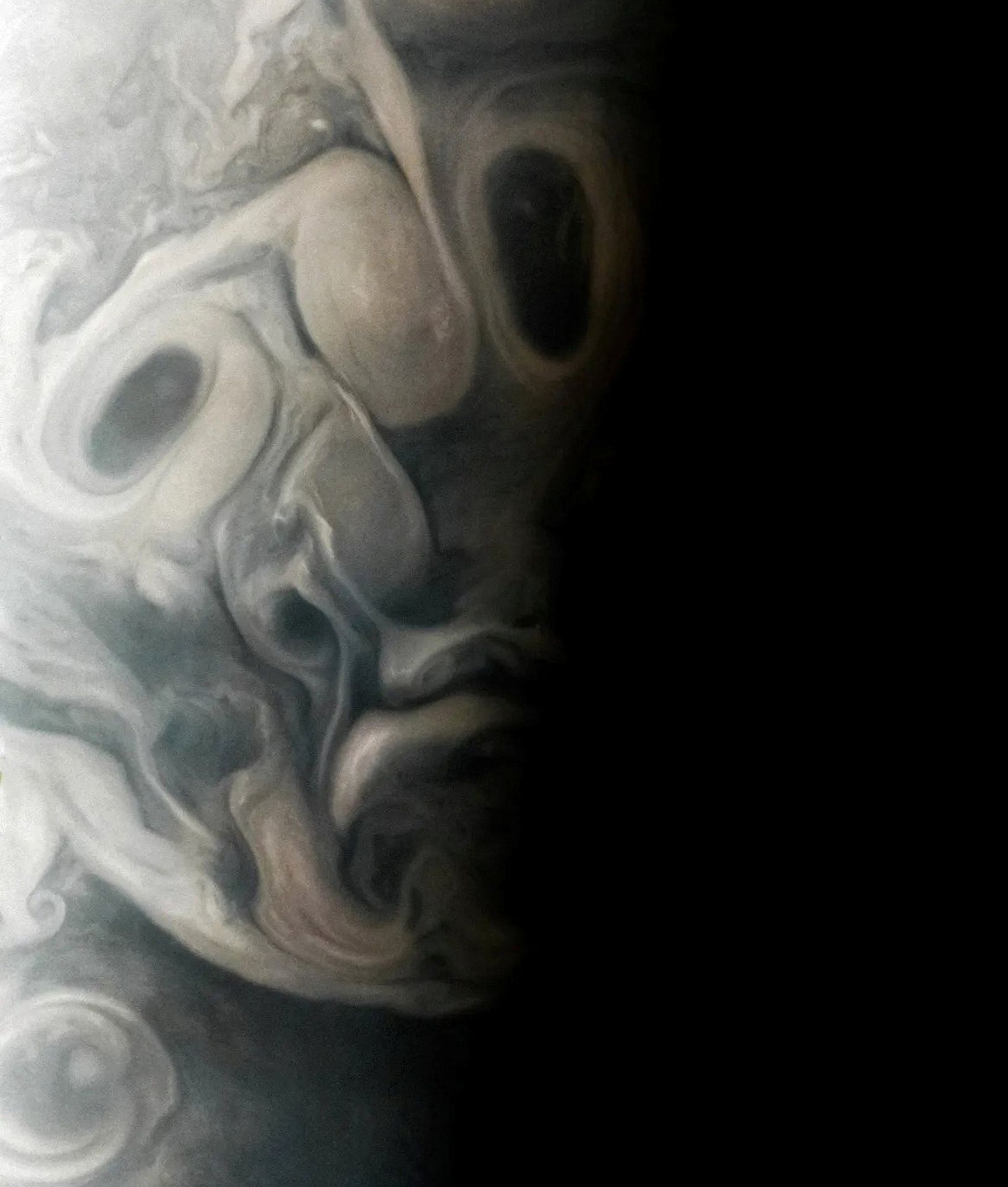 NASA zachytila "naštvaného obra" - NASA zachytila "naštvaného obra" (1/3)
