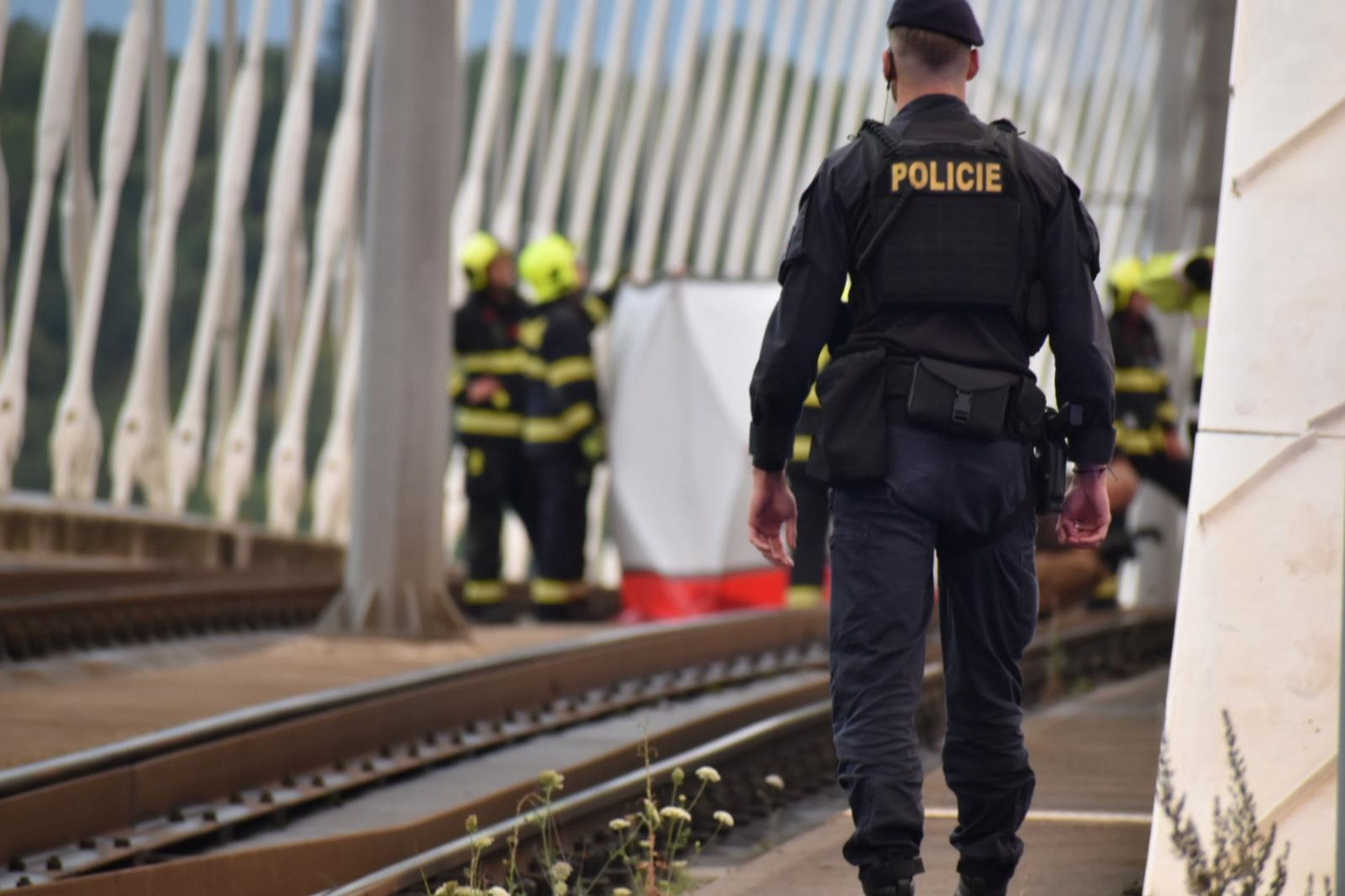 Tragédie na Trojském mostě - Tragédie na Trojském mostě (11/14)