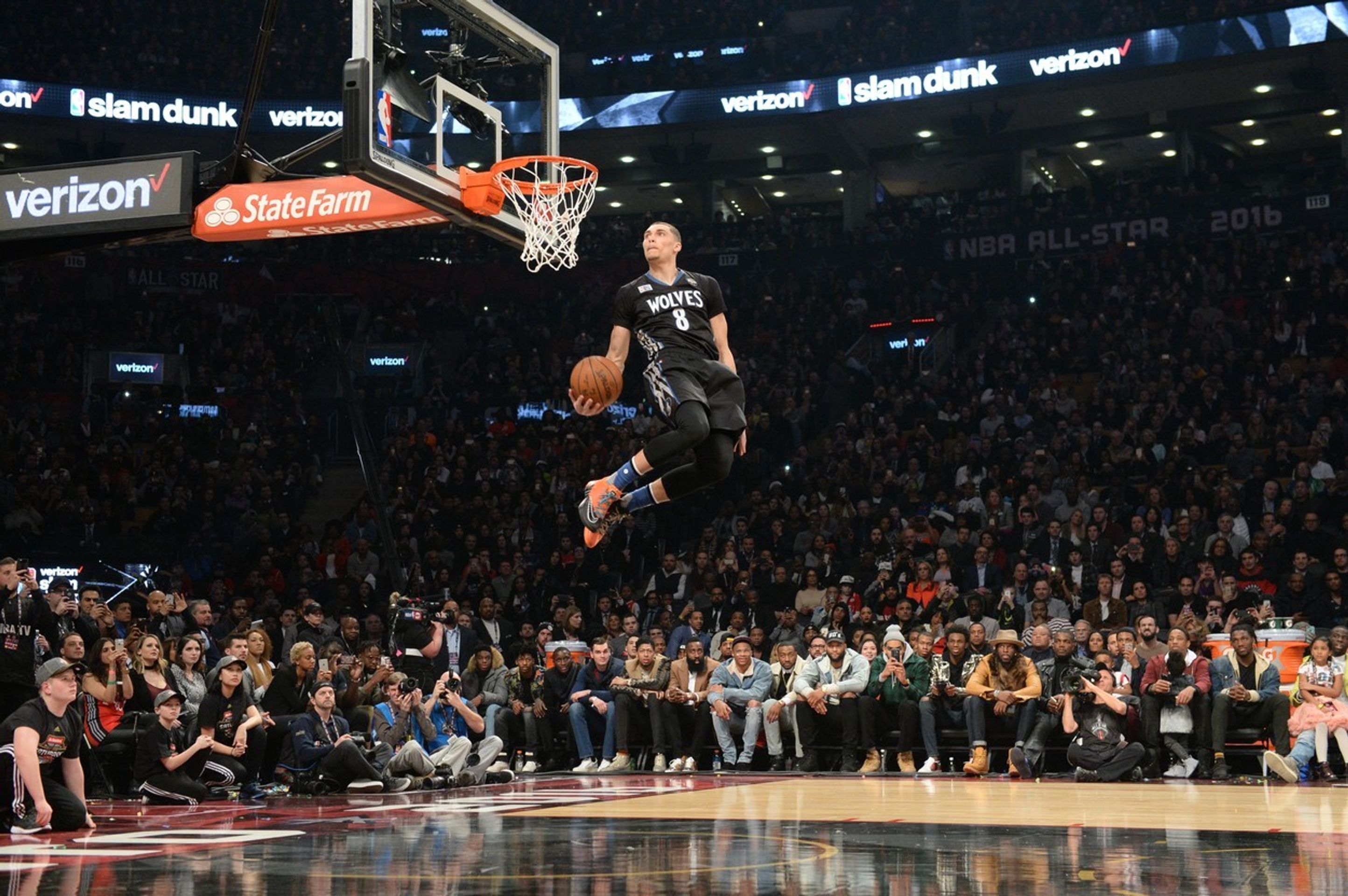 Dovednostní soutěže během All Star Game NBA - 7 - GALERIE: Dovednostní soutěže během All Star Game NBA (6/12)