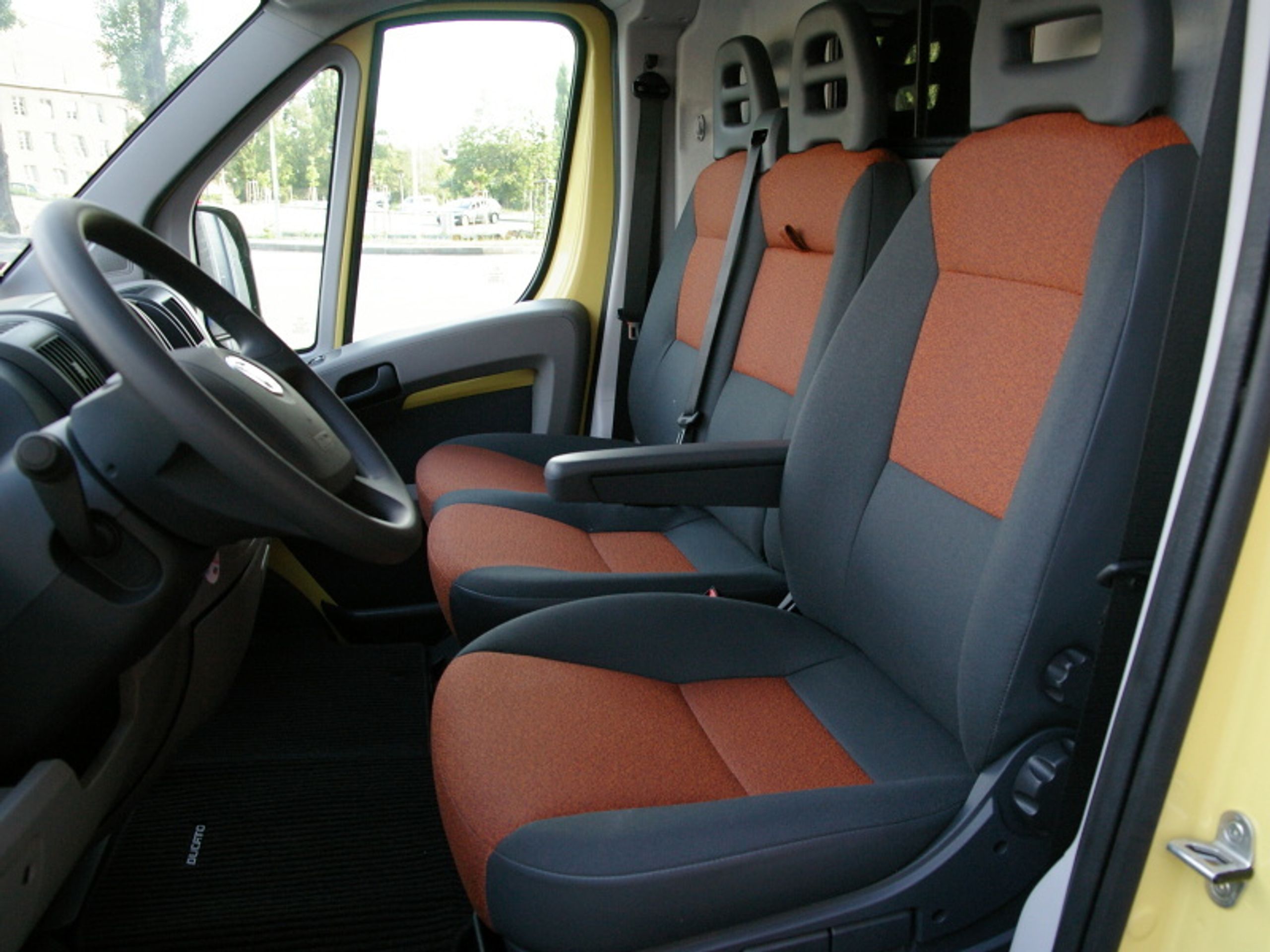 Fiat Ducato-6 - GALERIE Fiat Ducato (6/8)