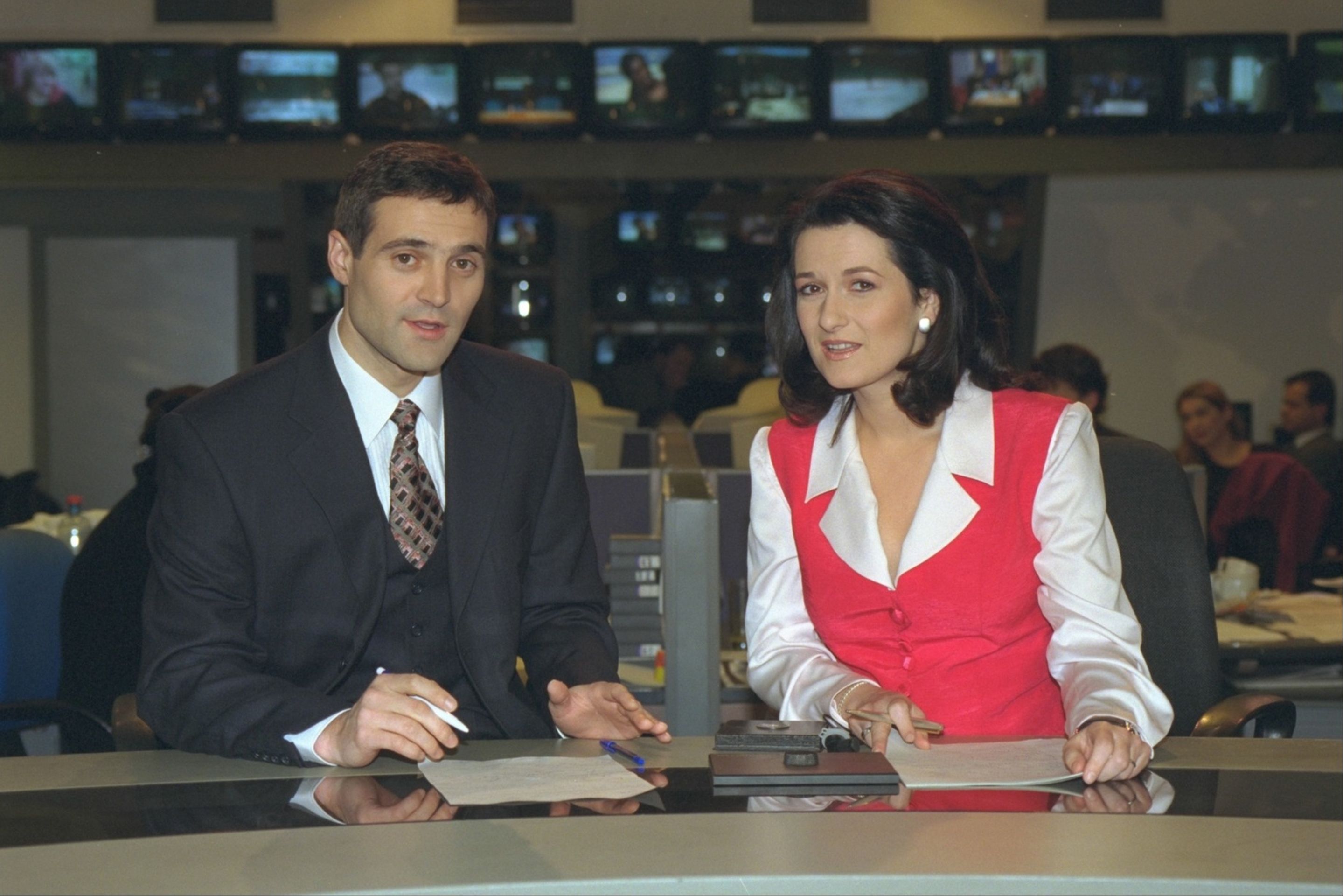 Moderátoři Zbyněk Merunka a Stanislava Wanatowiczová tvořili první 