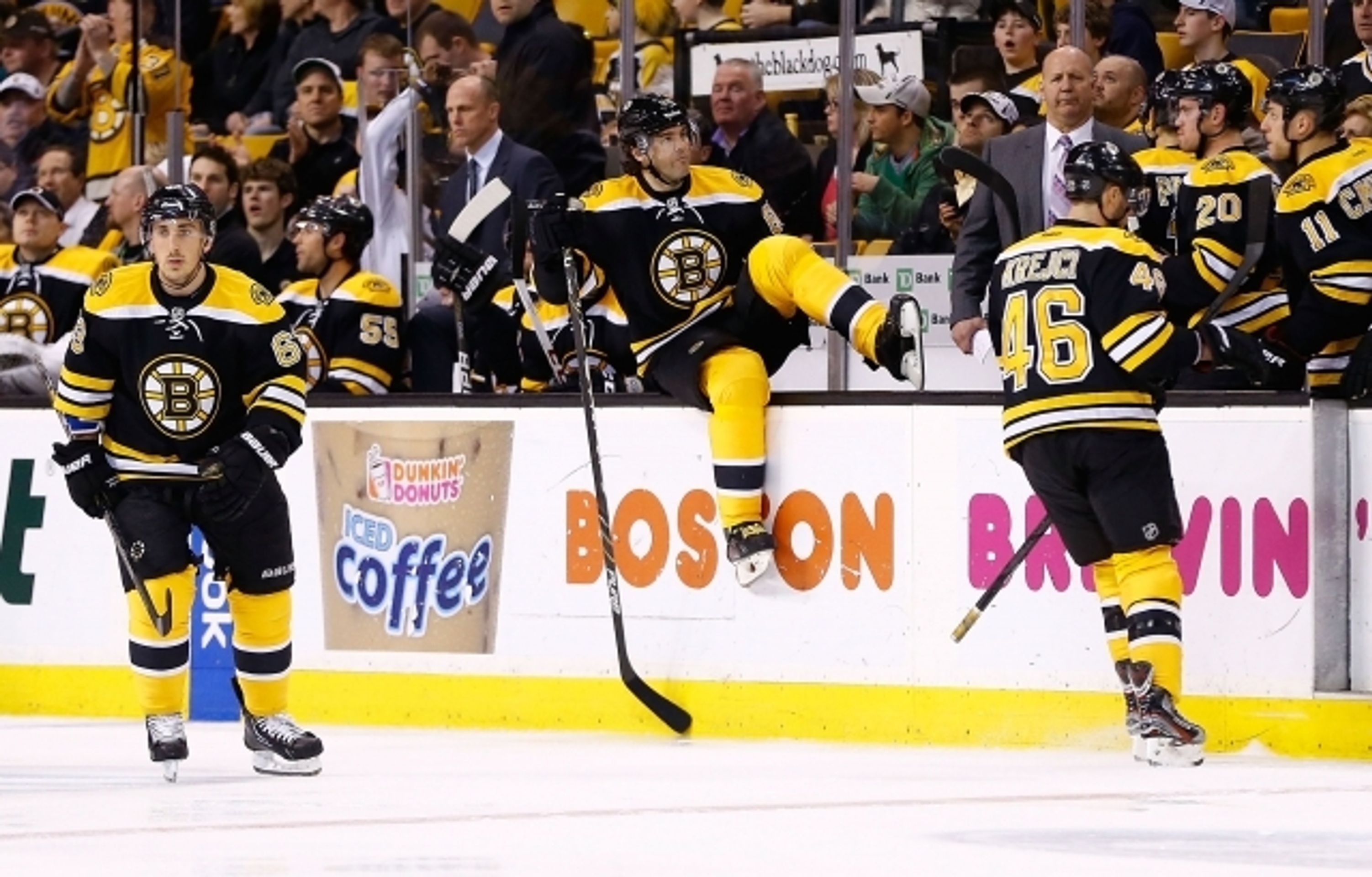 Jágr a jeho vítězná premiéra v Bostonu - 2 - GALERIE: Jágrova premiéra snů v Bostonu. Výhra a vítězný gól (10/10)