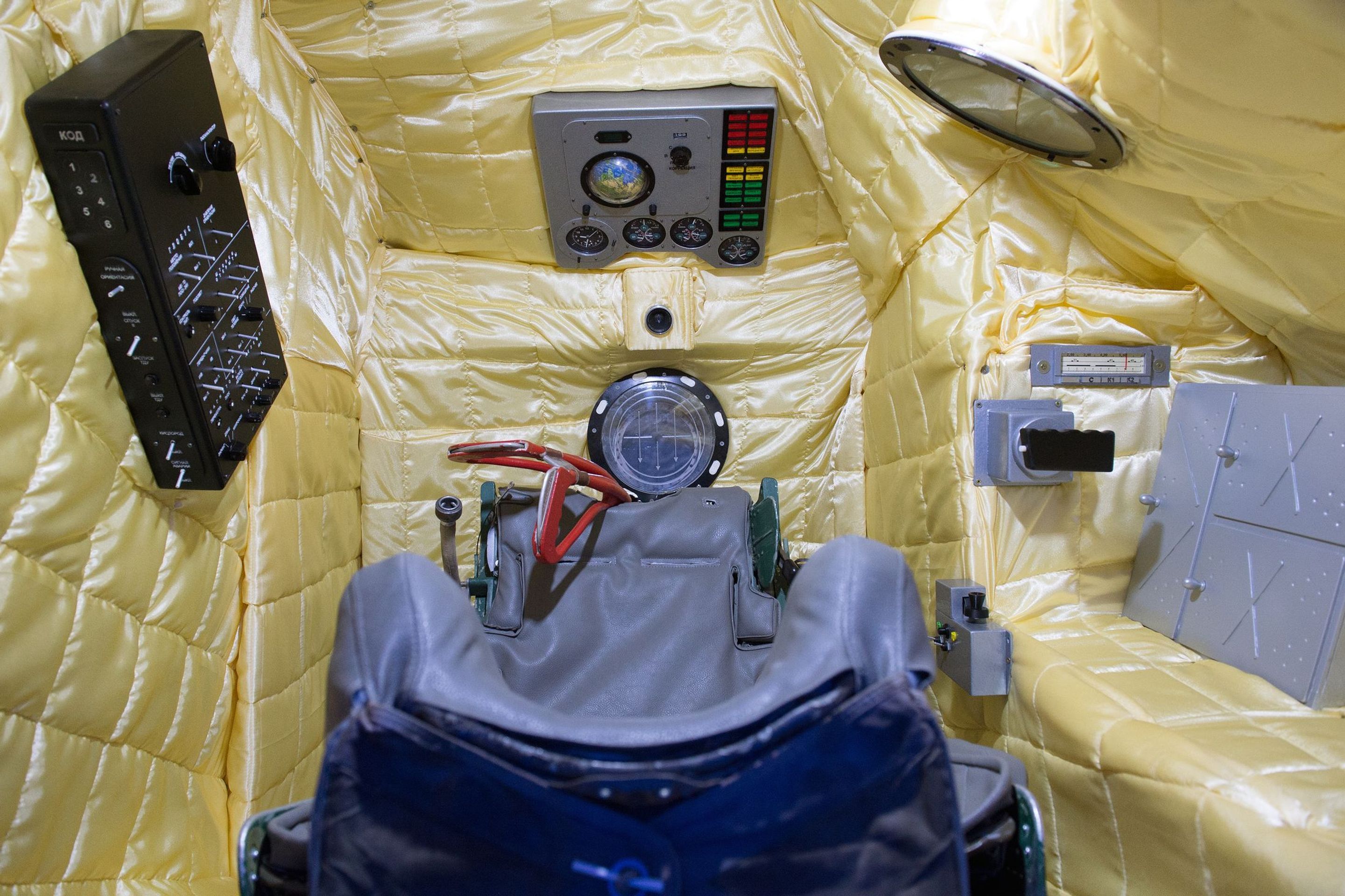Replika přistávacího modulu kosmické lodi Vostok - 6 - GALERIE: Replika přistávacího modulu kosmické lodi Vostok (8/11)
