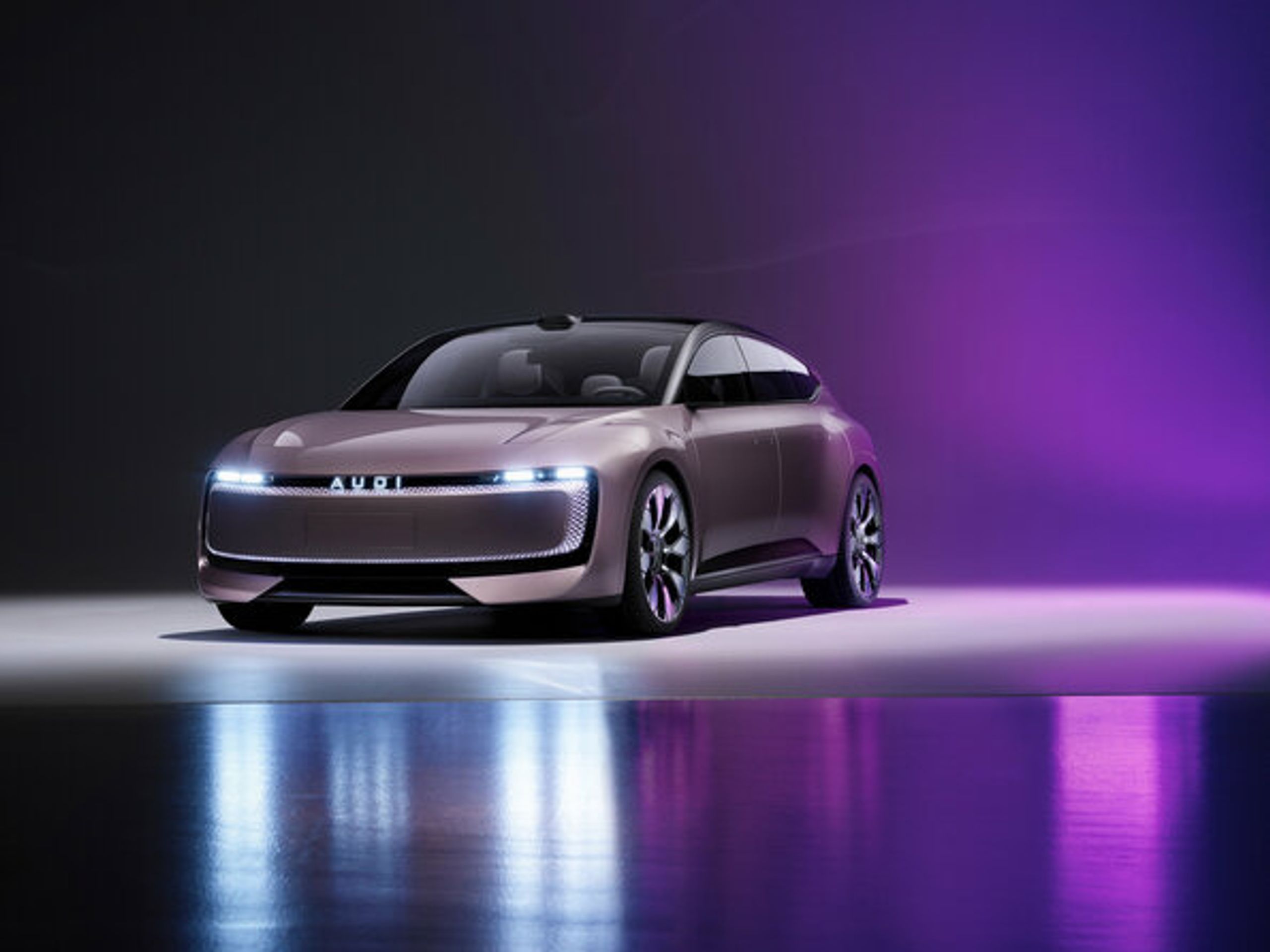 Čínský koncept AUDI E - Čínský koncept AUDI E (4/10)