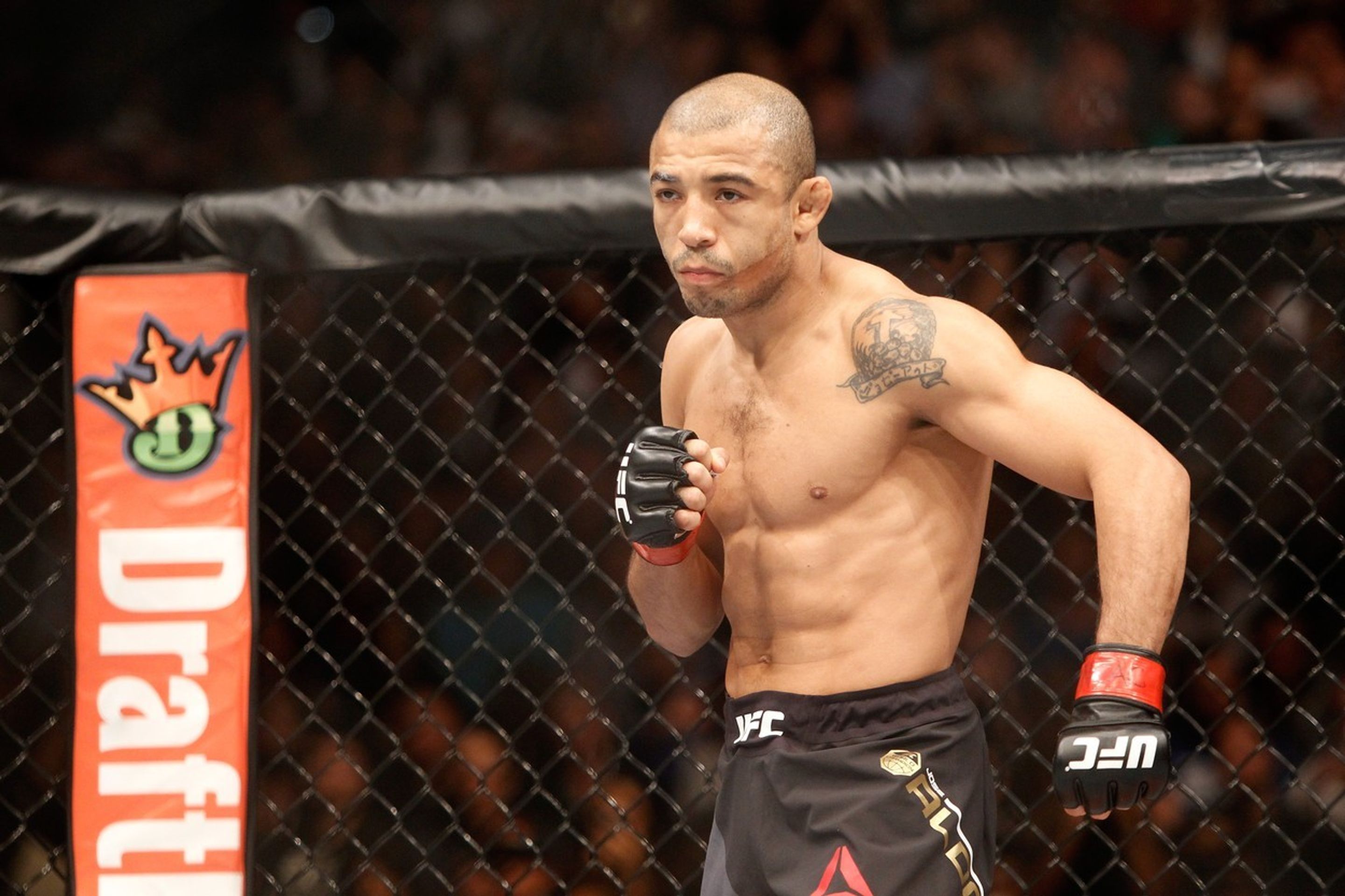 Conor McGregor vs. José Aldo - 9 - GALERIE: Conor McGregor vs. José Aldo (3/10)