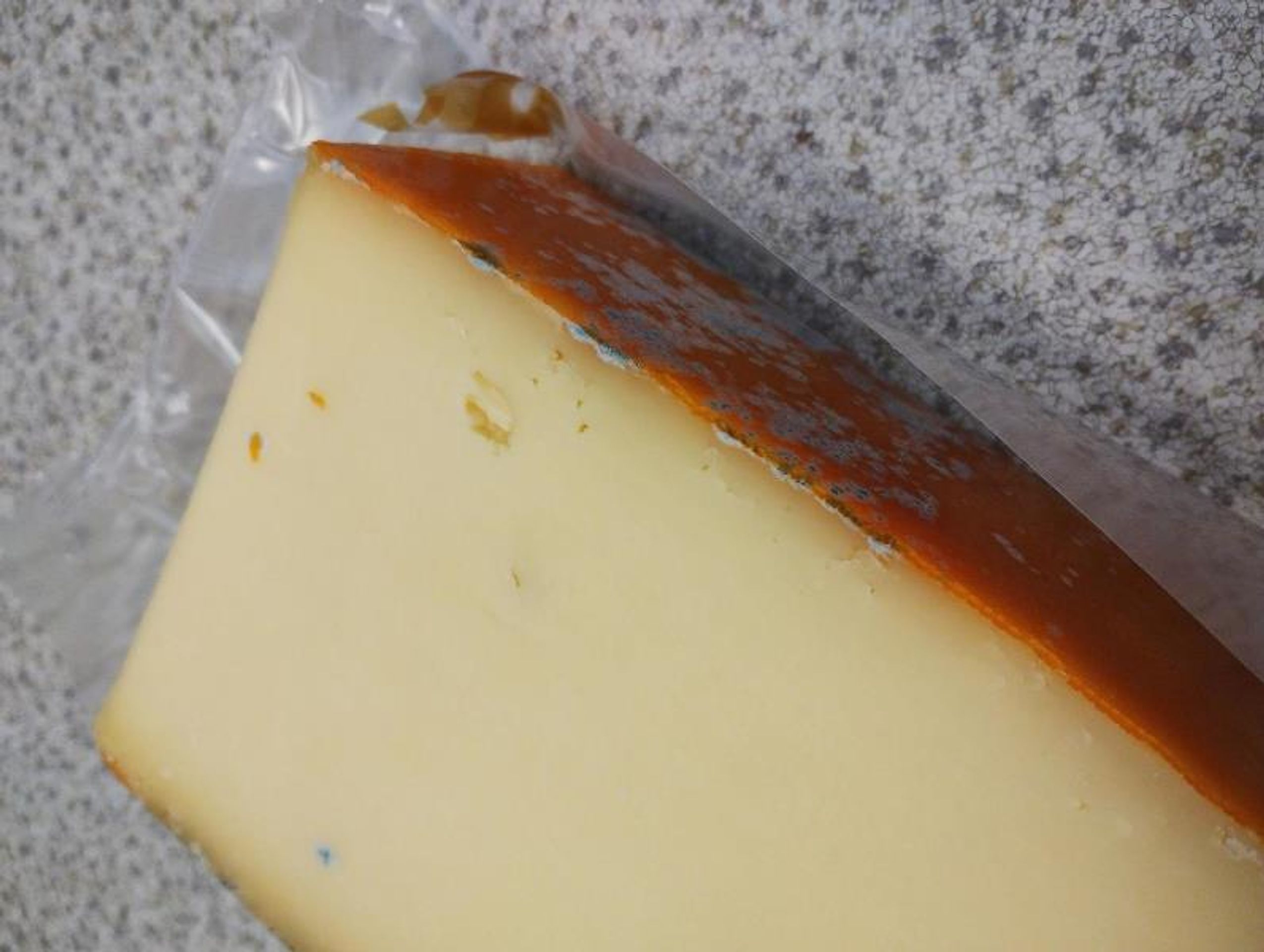 GOUDA ULEŽELÁ (4) - Závadné potraviny (4/14)