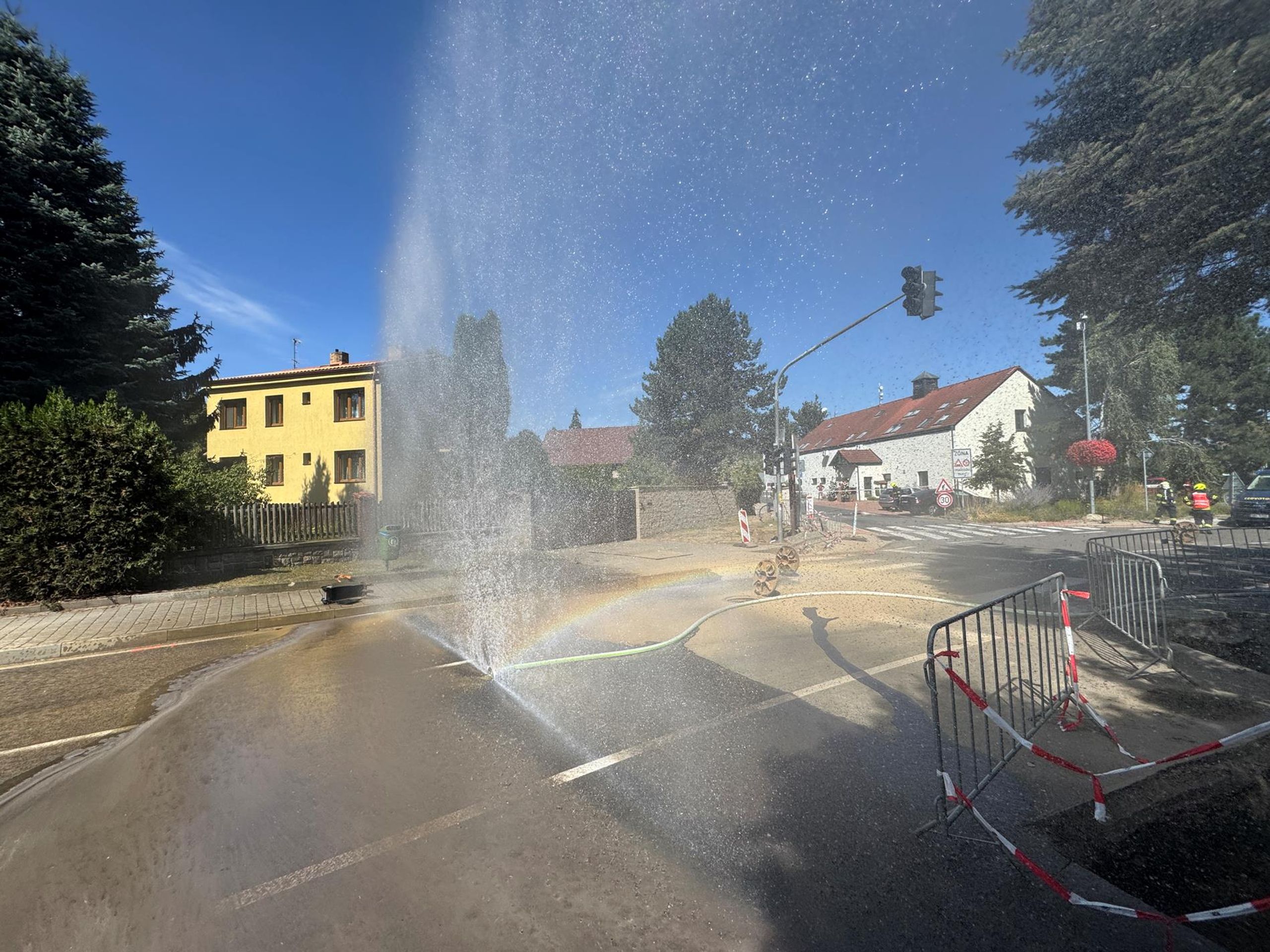 Průhonice - podvrt silnice - Průhonice - podvrt silnice (3/4)