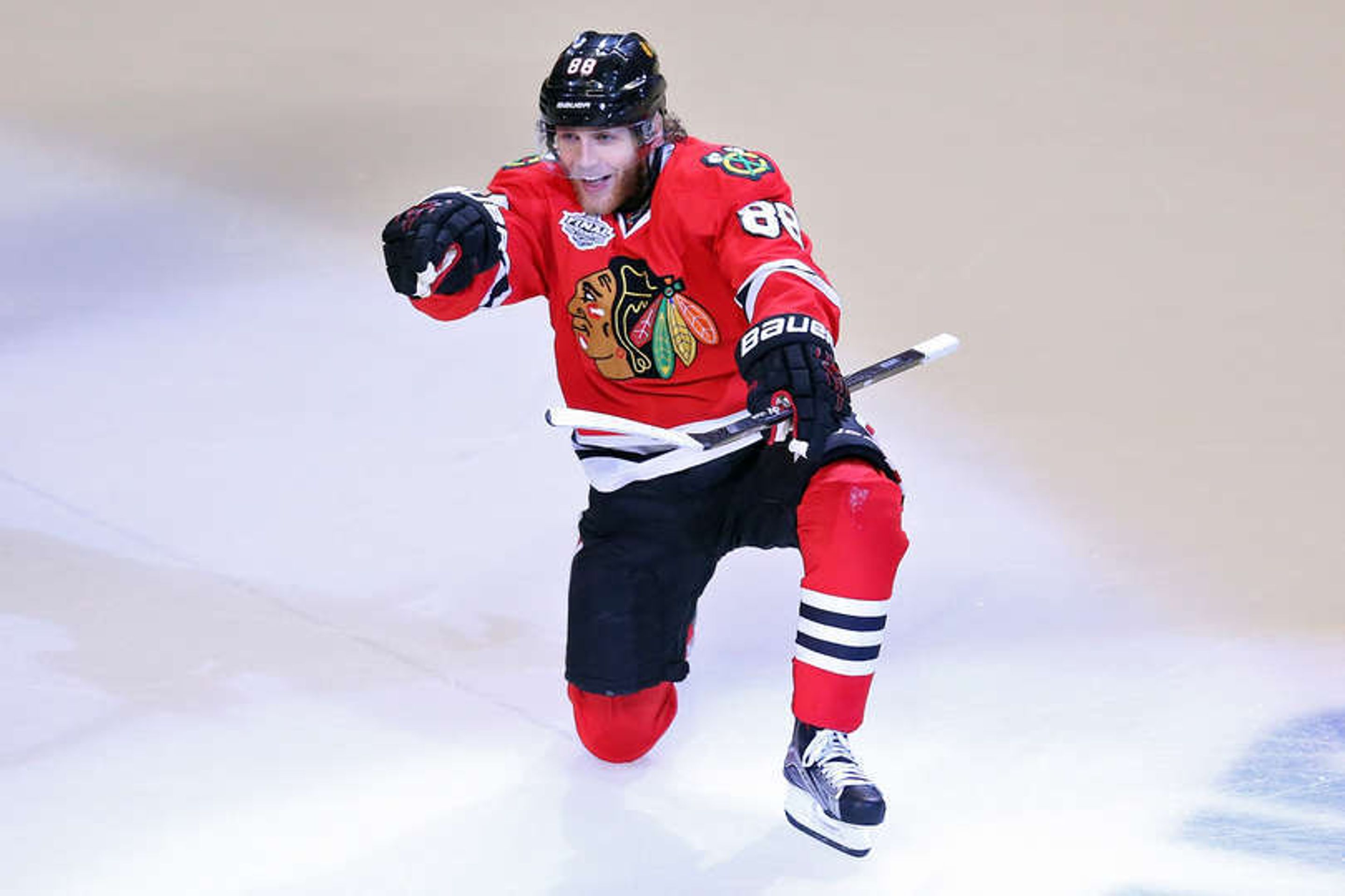 Chicago slaví svůj šestý Stanley Cup - 9 - GALERIE: Chicago získalo svůj šestý Stanley Cup (9/16)