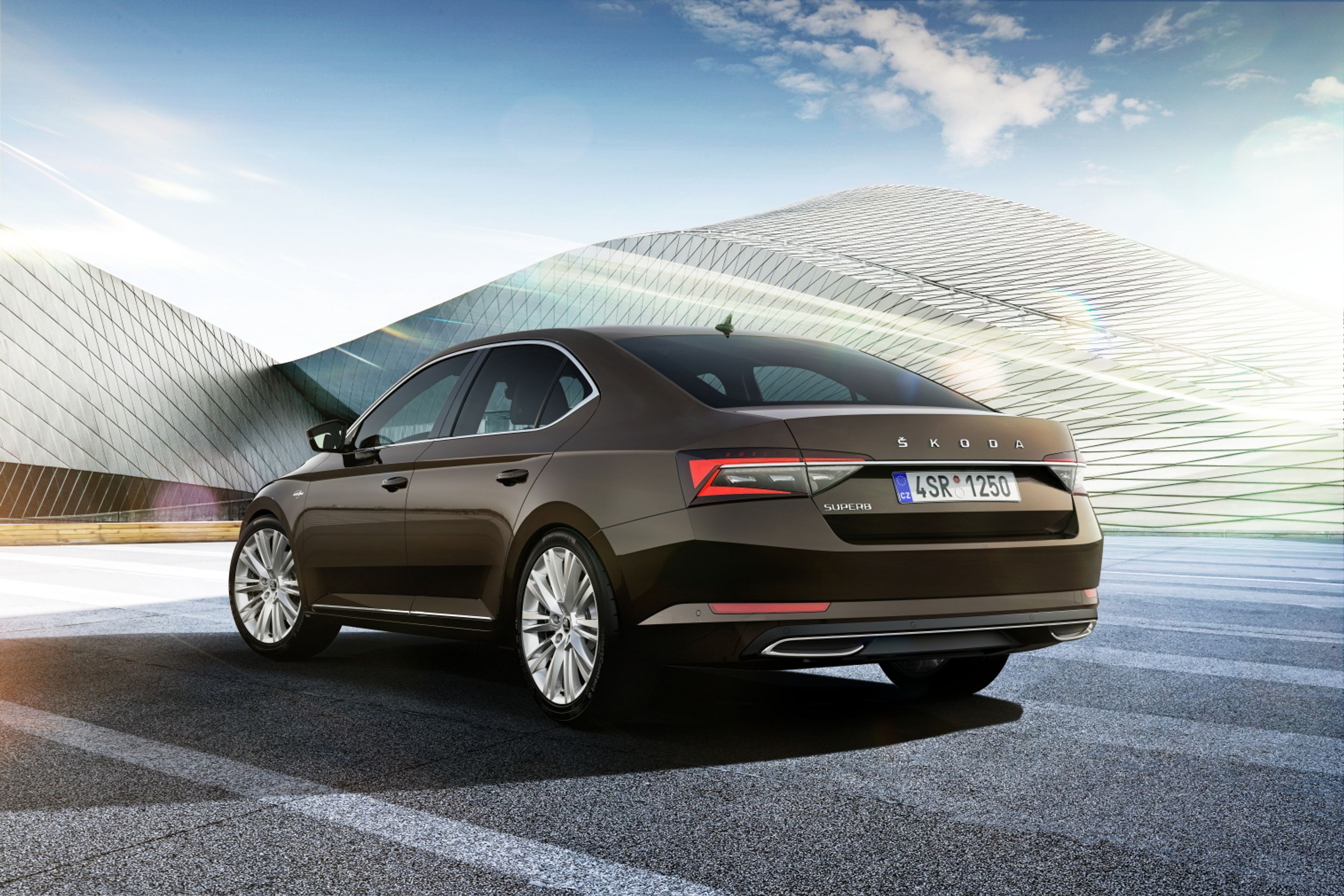 Modernizovaná Škoda Superb - 21 - Fotogalerie: Modernizovaná Škoda Superb (8/25)