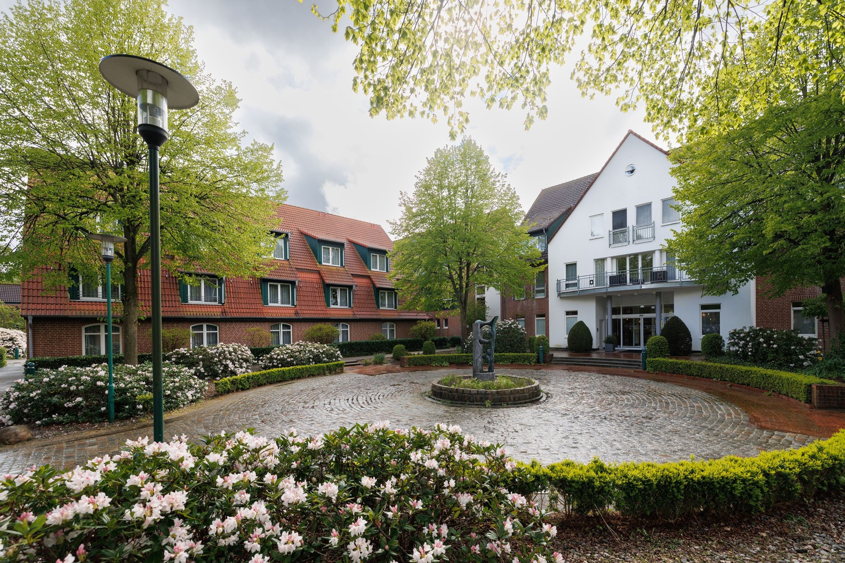 Steigenberger Hotel Treudelberg - V tomto hotelu budou čeští fotbalisté bydlet během Eura 2024 (4/4)