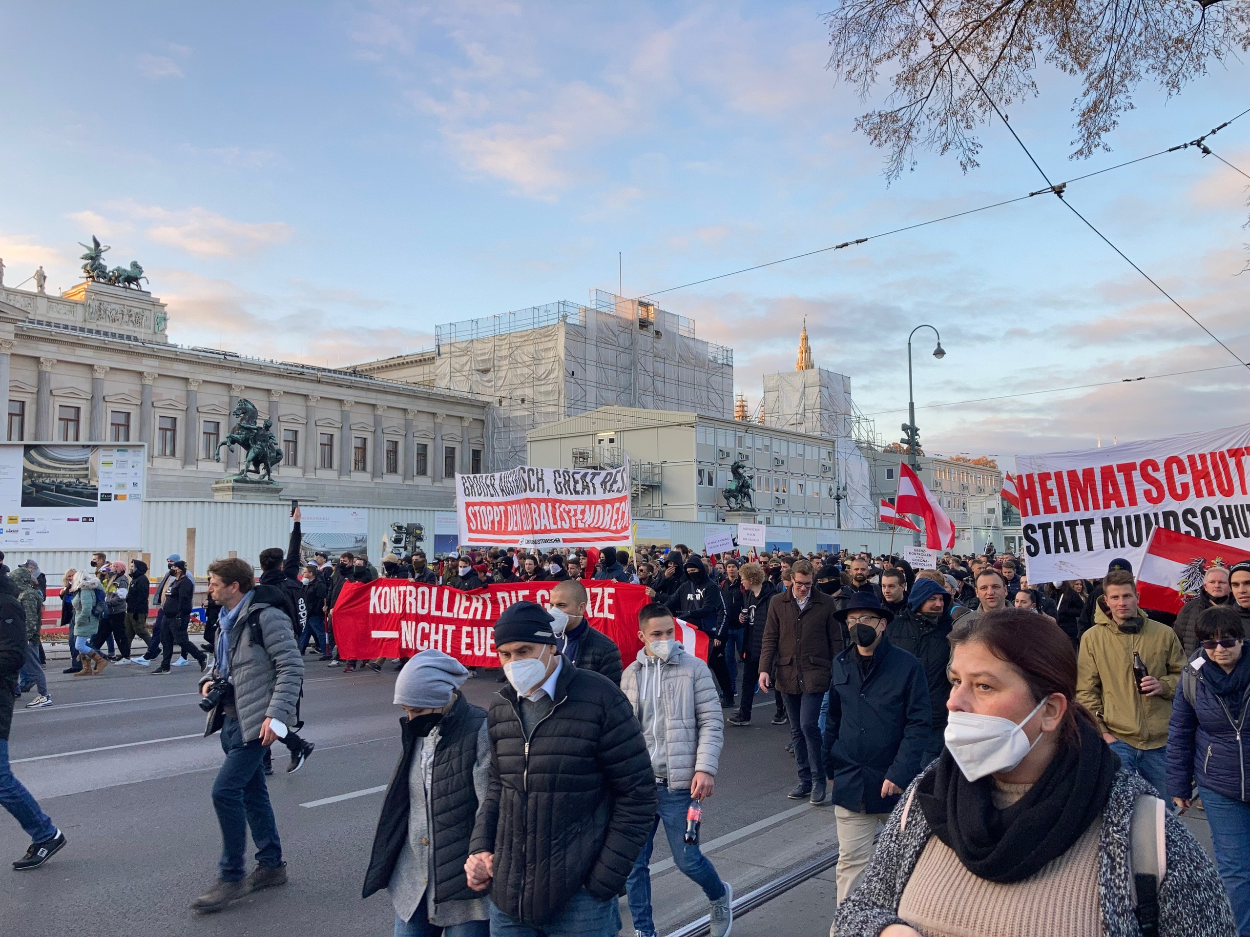 Protest ve Vídni - Demonstrace ve Vídni (3/8)