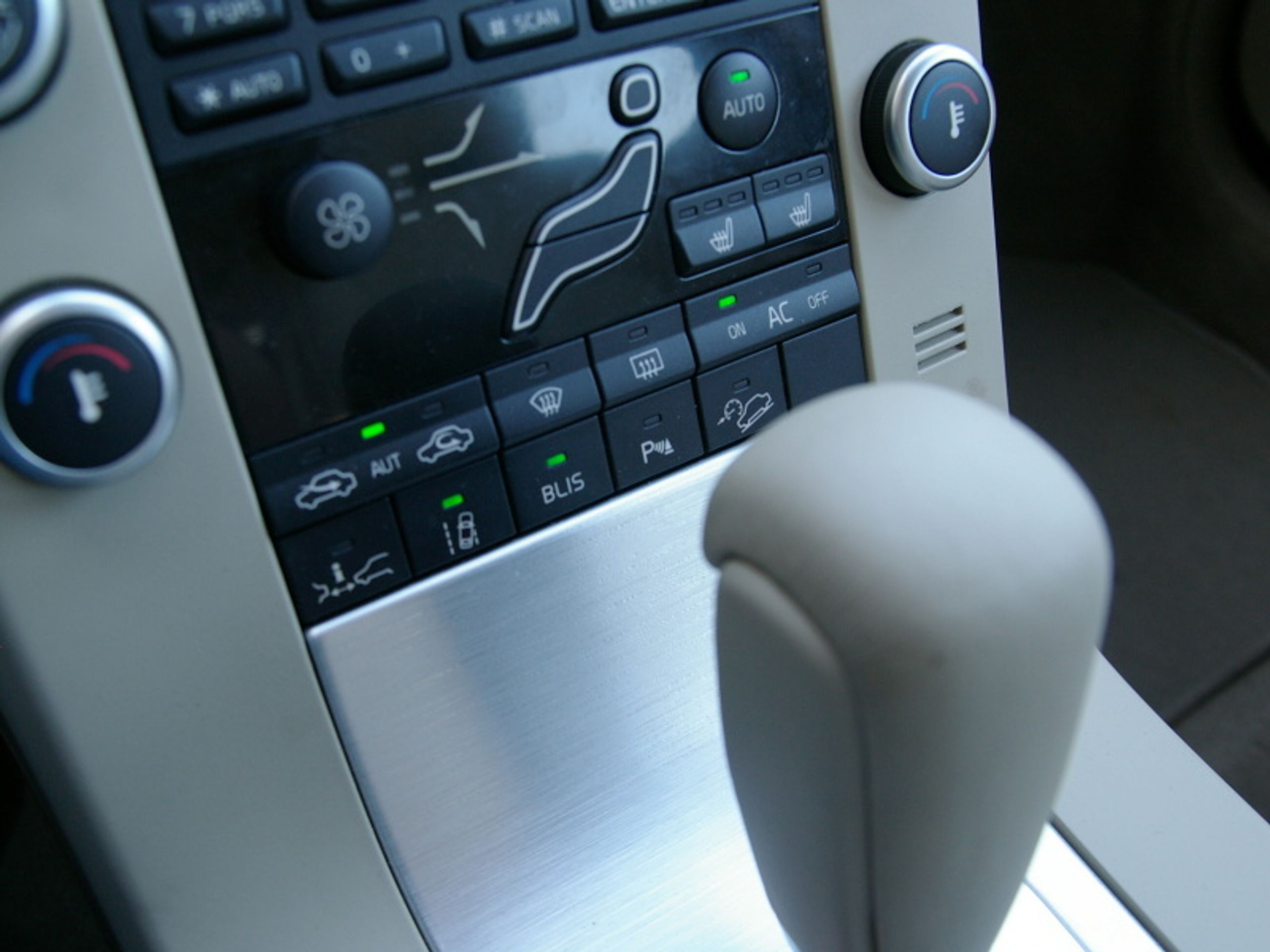 Volvo XC70 - GALERIE Volvo XC70 (4/8)