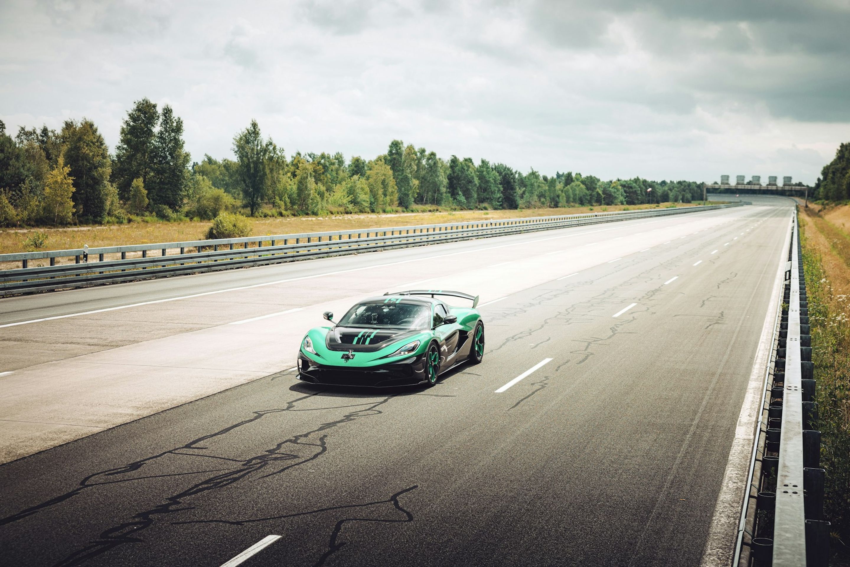 Rimac Nevera R - Rimac Nevera R (5/10)