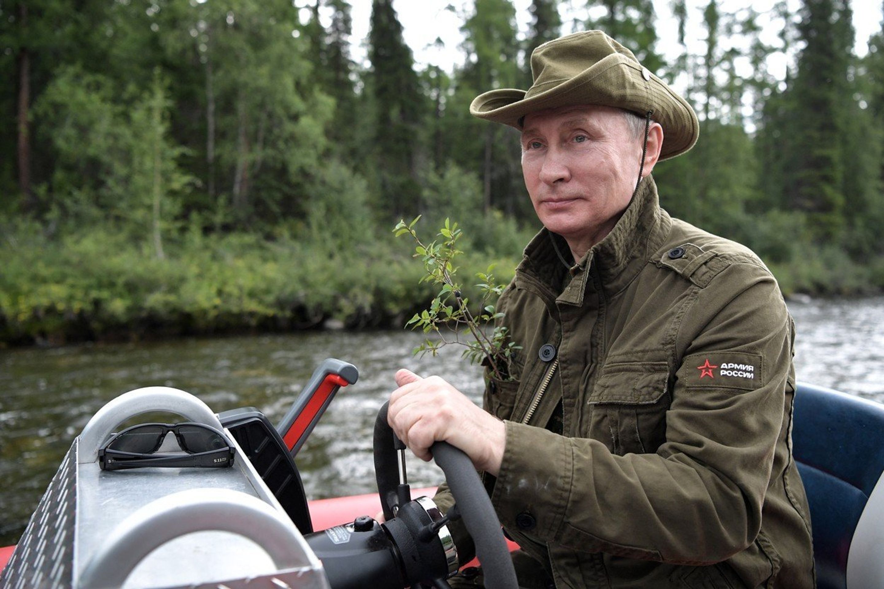 Putin na dovolené - 2 - GALERIE: Vladimir Putin na dovolené (1/9)