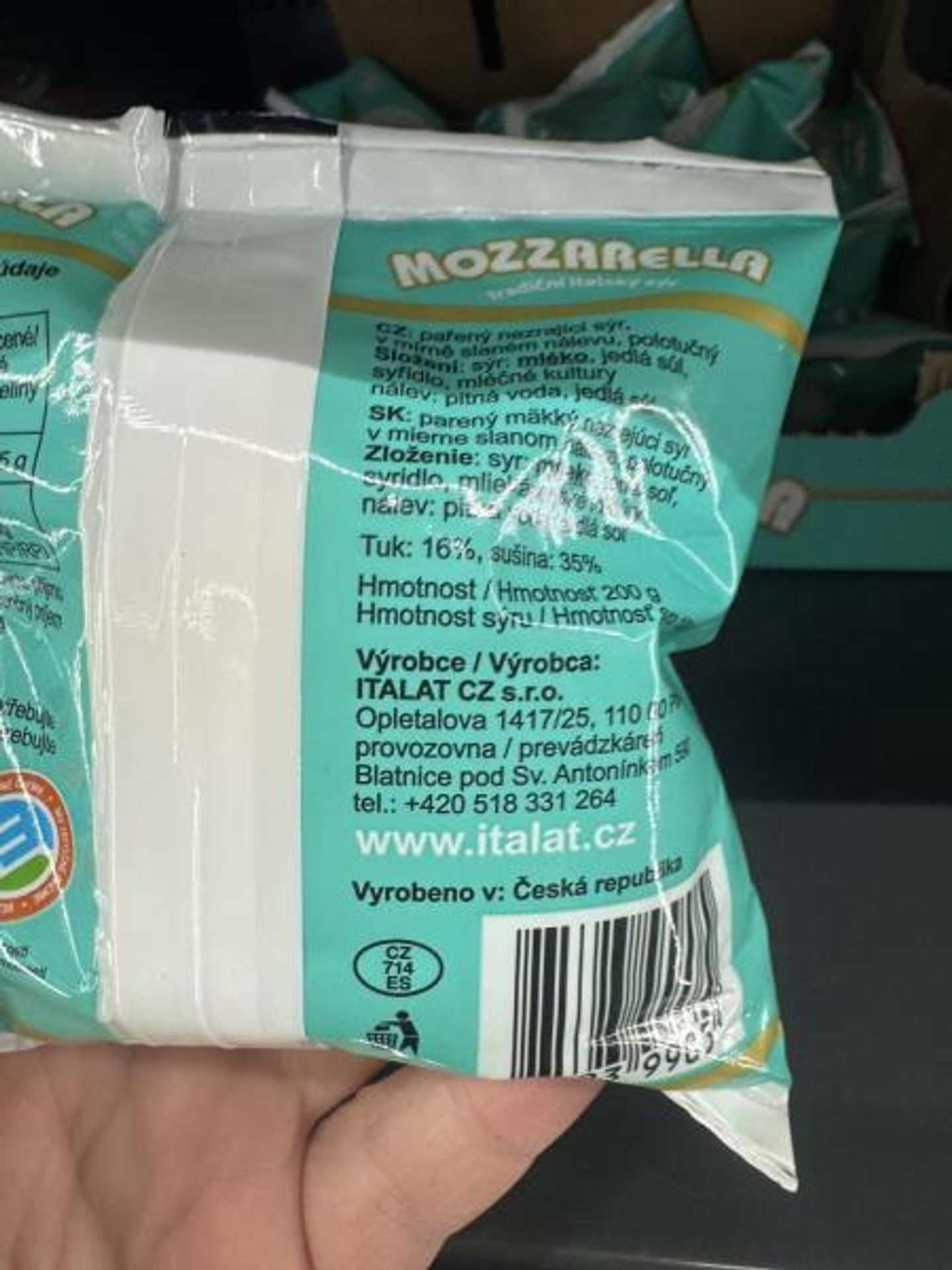 Šizený sýr mozzarella (2) - Nejakostní a falšované potraviny (7/15)