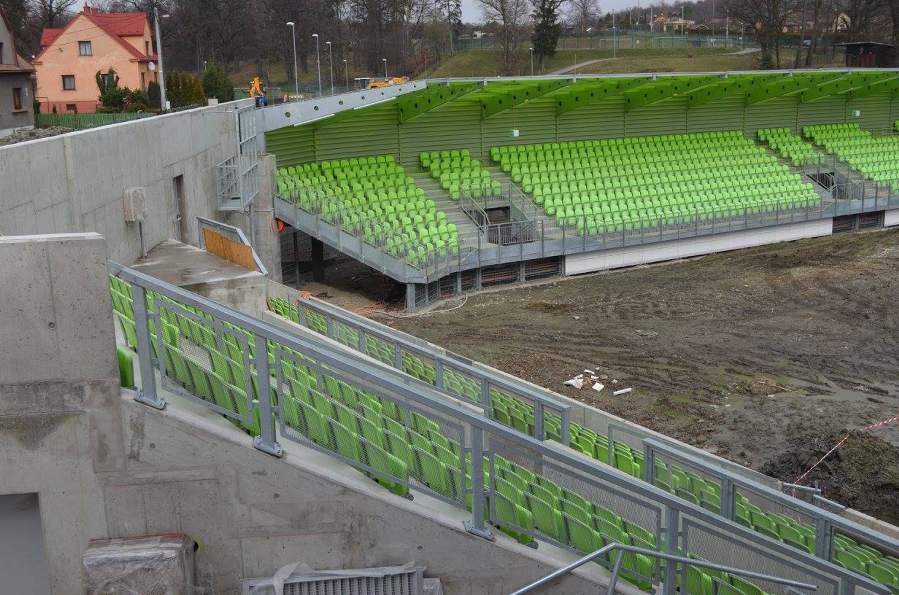 MFK Karviná - 4 - GALERIE: Stavba nového stadionu MFK Karviná (1/4)