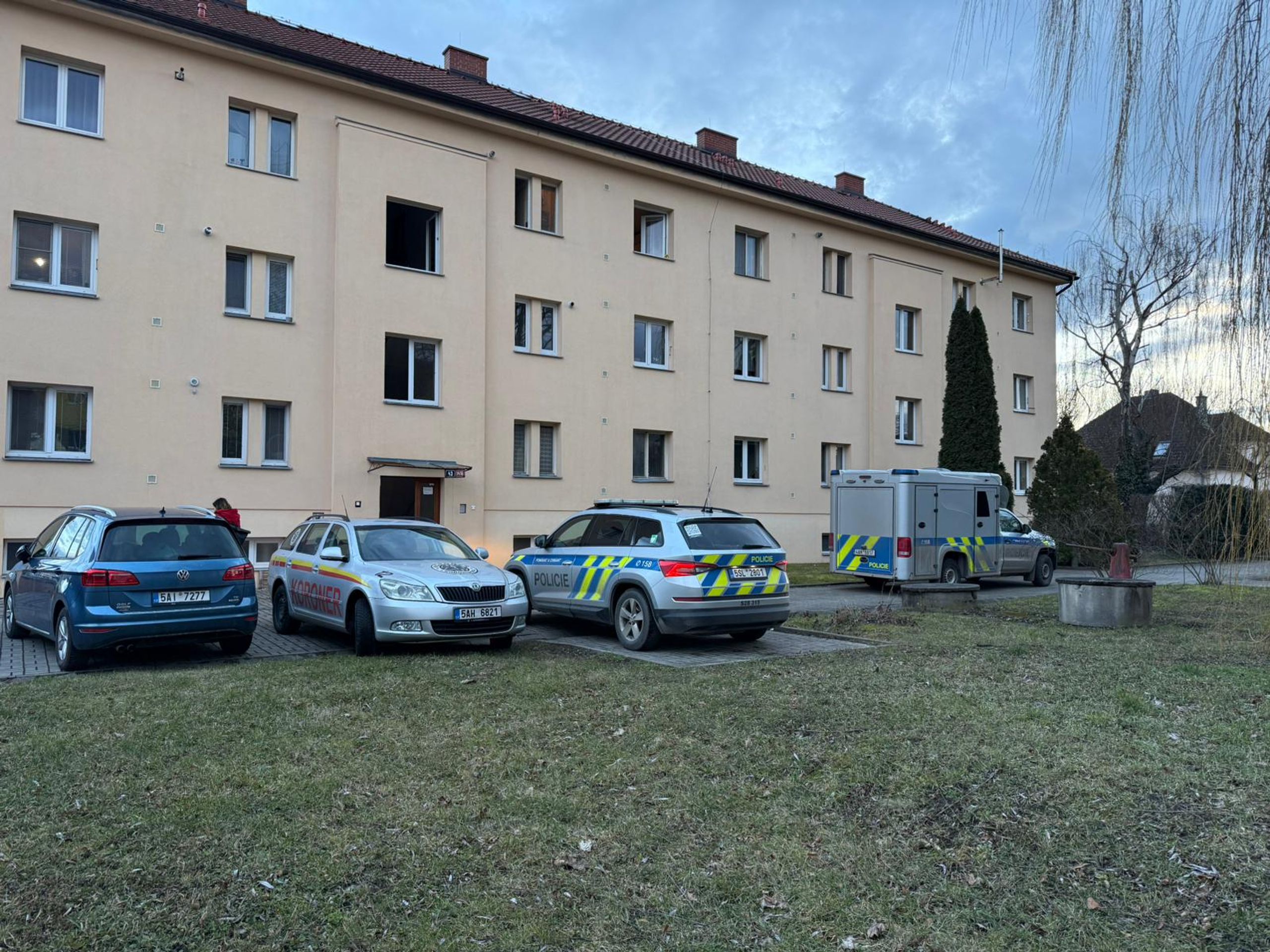 Nález dvou mrtvol v Lysé - Nález dvou mrtvol v Lysé (9/12)