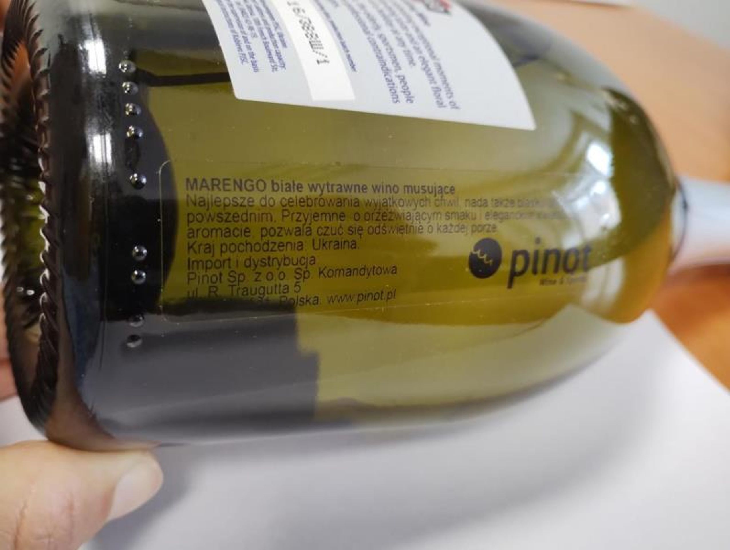 Marengo Brut White Sparkling Wine, země původu Ukrajina, alk. 11,5 % obj (6) - Závadné potraviny (8/34)