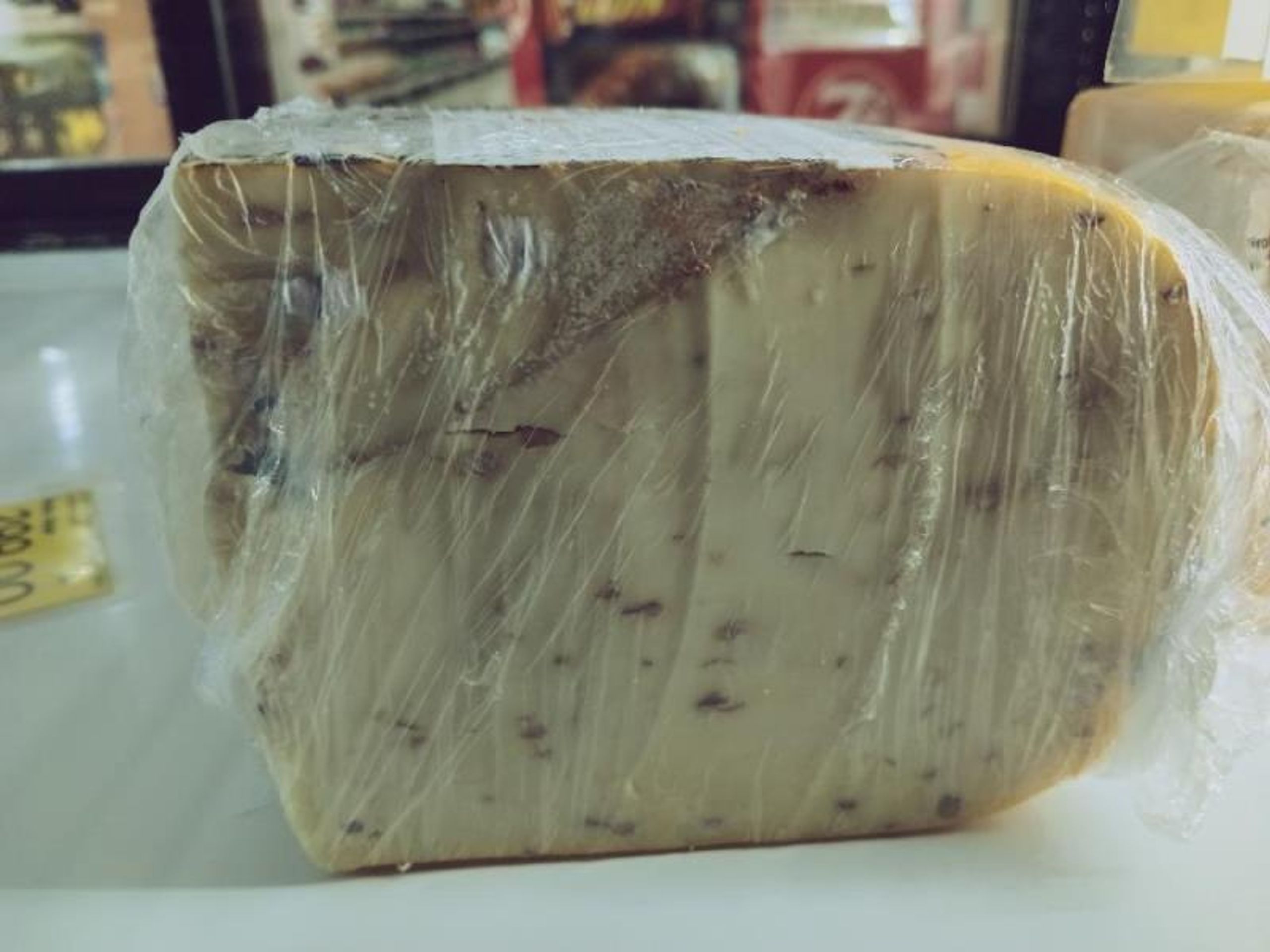 Sýr gouda z prodejny Hruška potraviny (1) - Šizené a zdraví závadné sýry (2/11)
