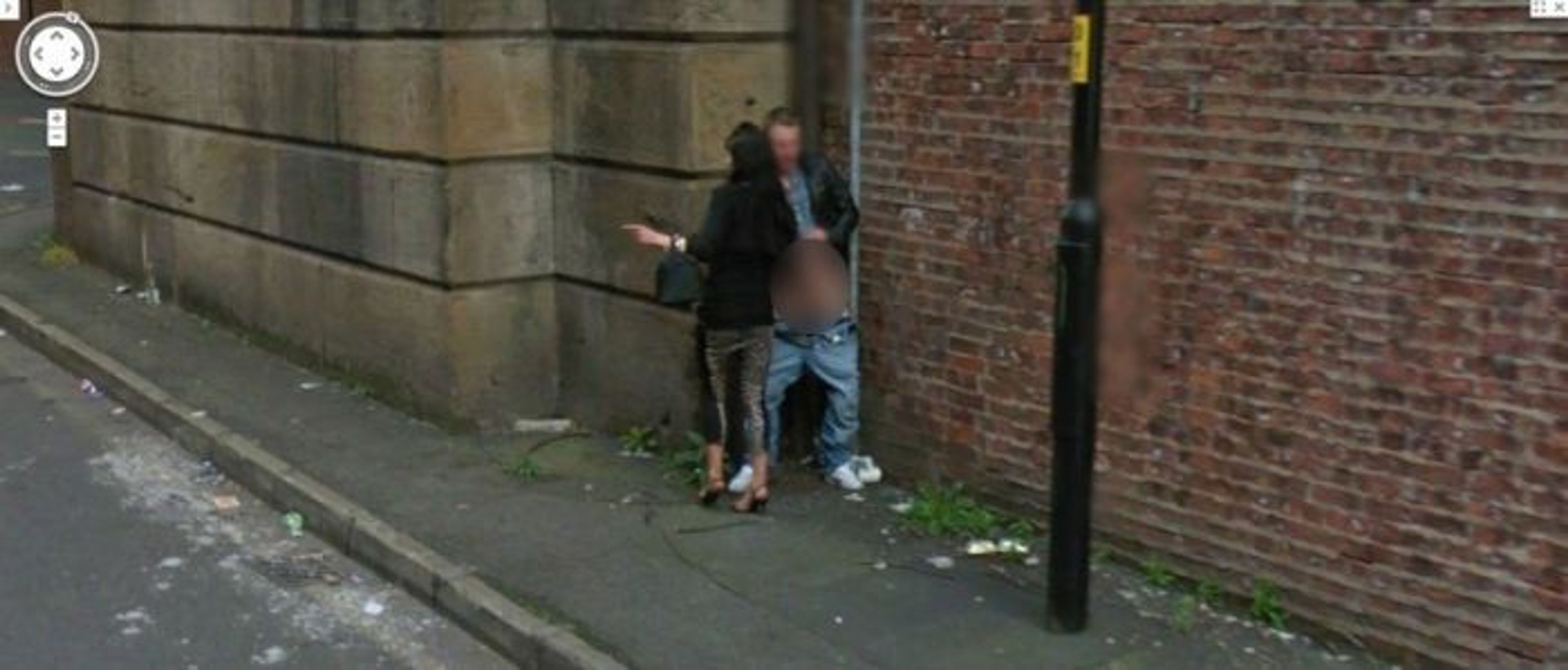 Podivína na Google Street View - 15 - GALERIE: Podivíni na Google Street View (8/22)