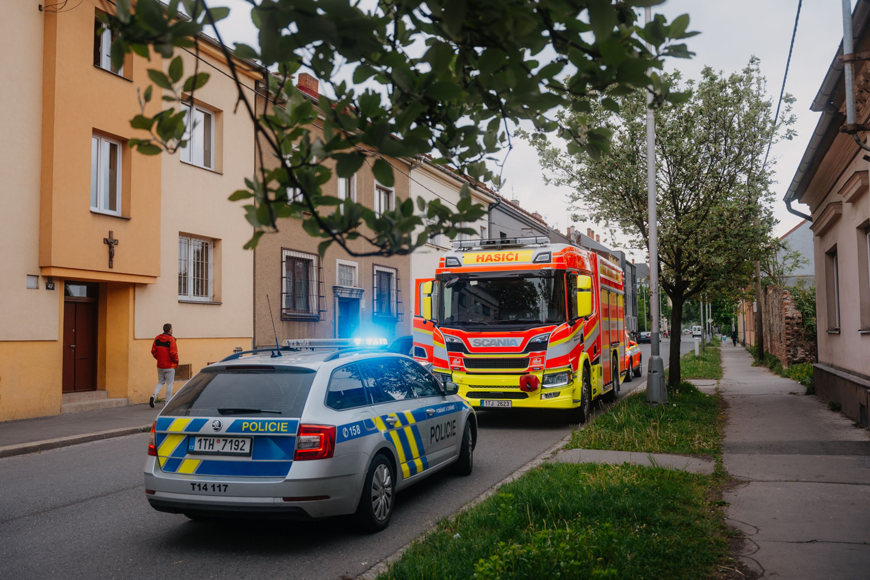 Chlapec zachránil život svému dědečkovi (3) - Chlapec zachránil život svému dědečkovi (1/7)