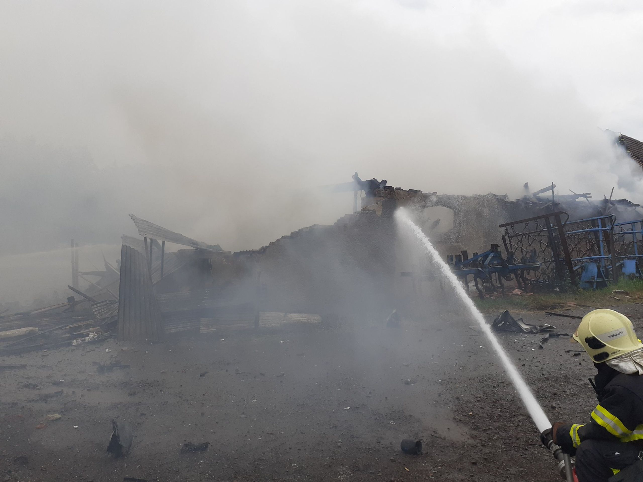 Exploze ve výrobně pyrotechniky - Exploze skladu s pyrotechnikou (6/9)