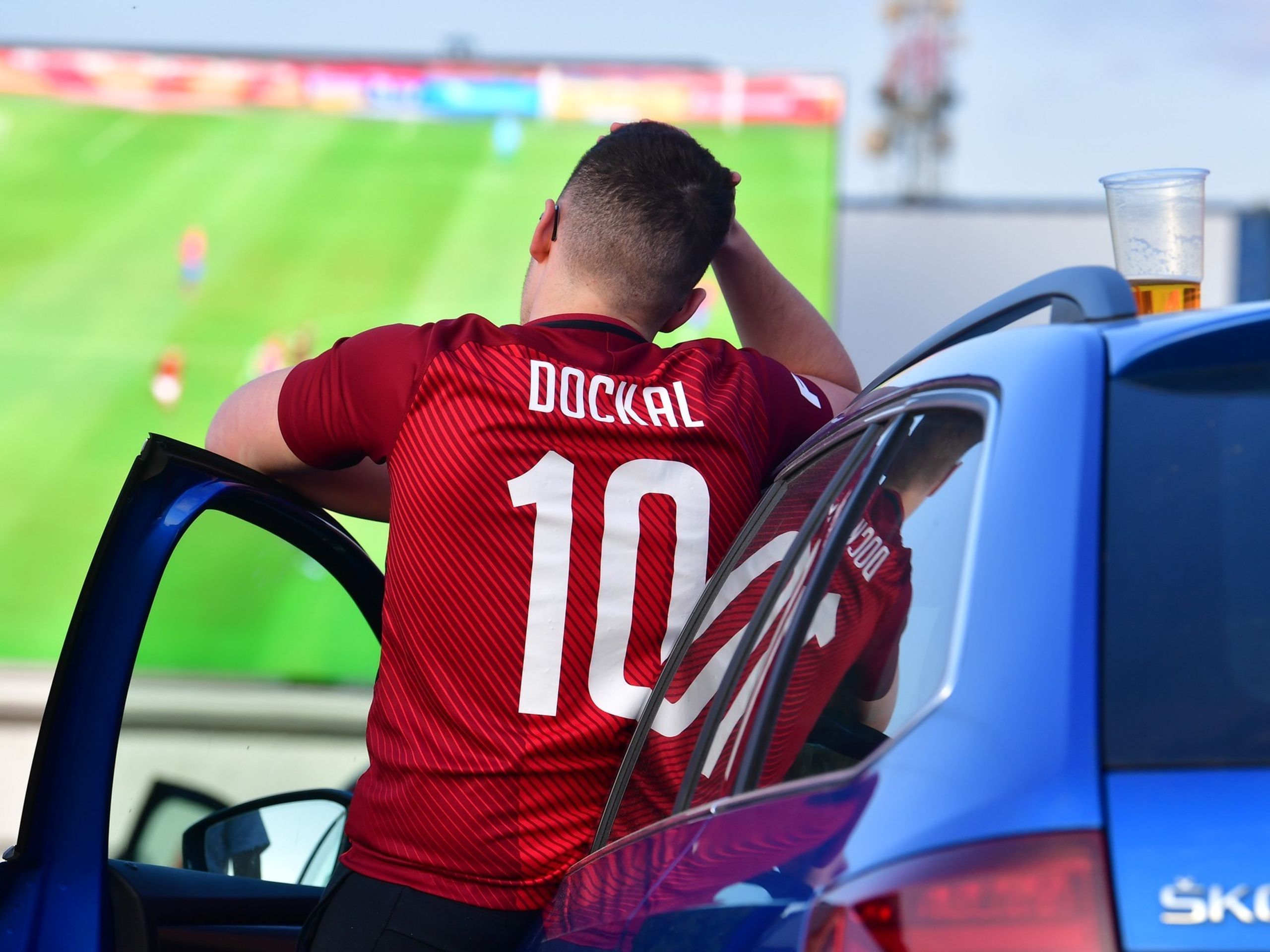 Fotbalová autokina v Praze a v Plzni - 3 - GALERIE: Fotbalová autokina u šlágru Sparta - Plzeň (6/8)