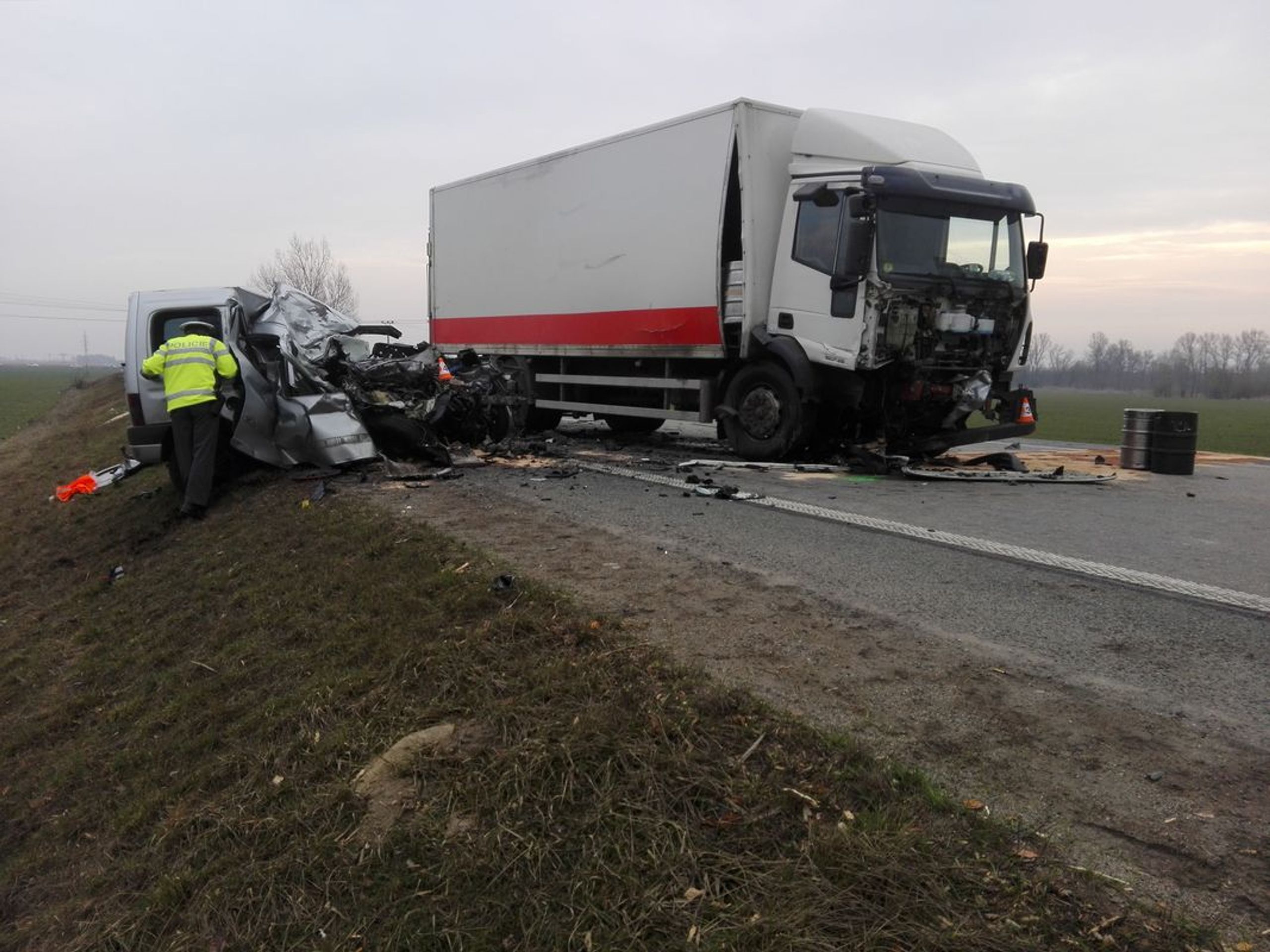 Smrtelná dopravní nehoda na Hodonínsku - GALERIE: Vážná nehoda na Hodonínsku (4/5)