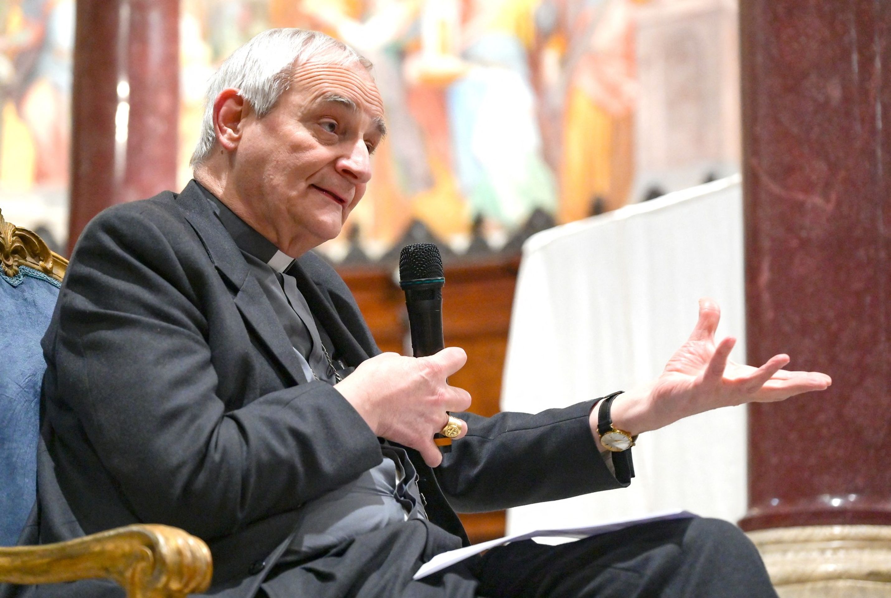 Kardinál Matteo Maria Zuppi, 69 let, Itálie - Nejpravděpodobnější kandidáti na papeže (6/10)