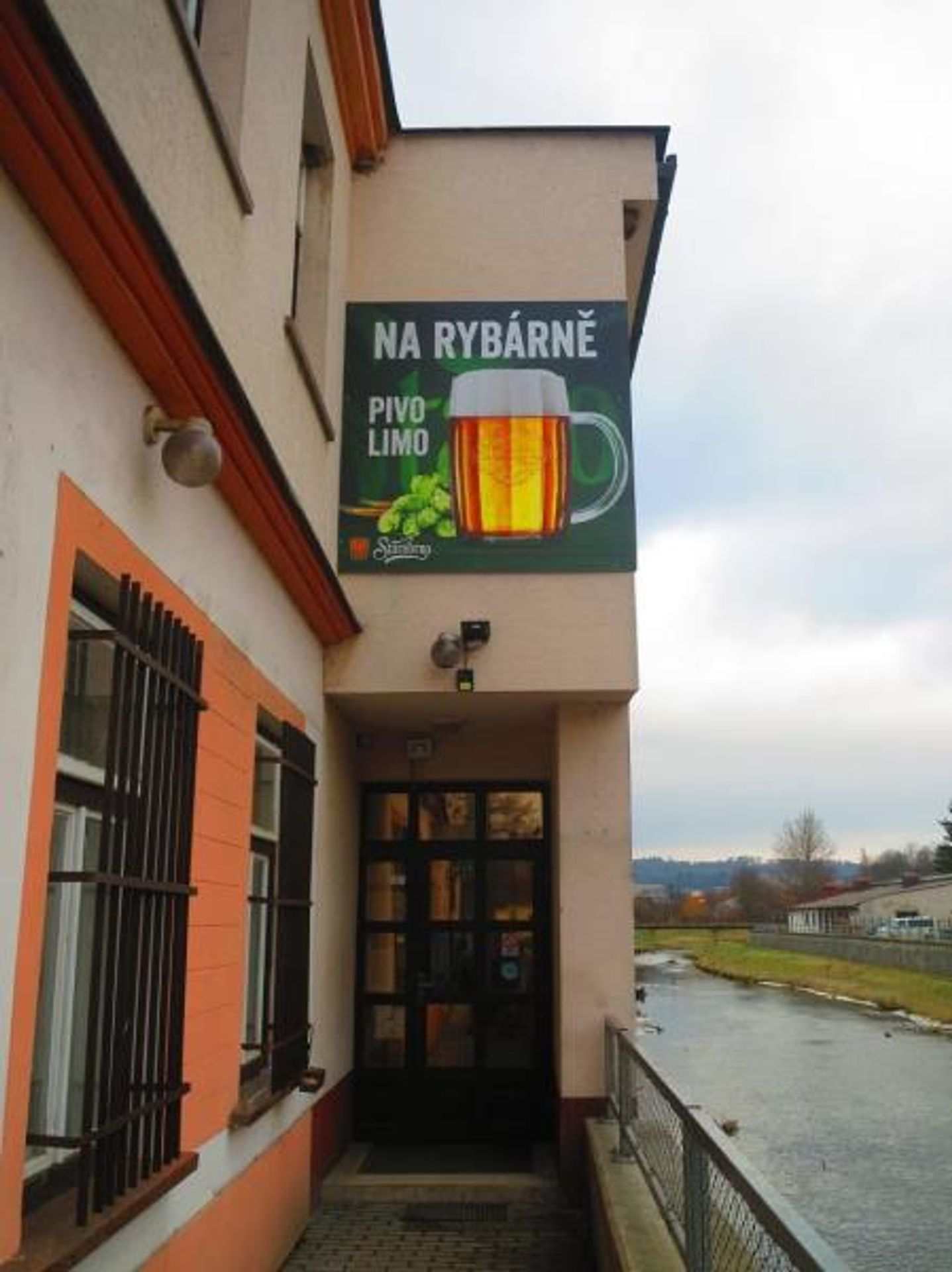 Restaurace Na Rybárně (1) - Uzavřené provozovny (26/101)
