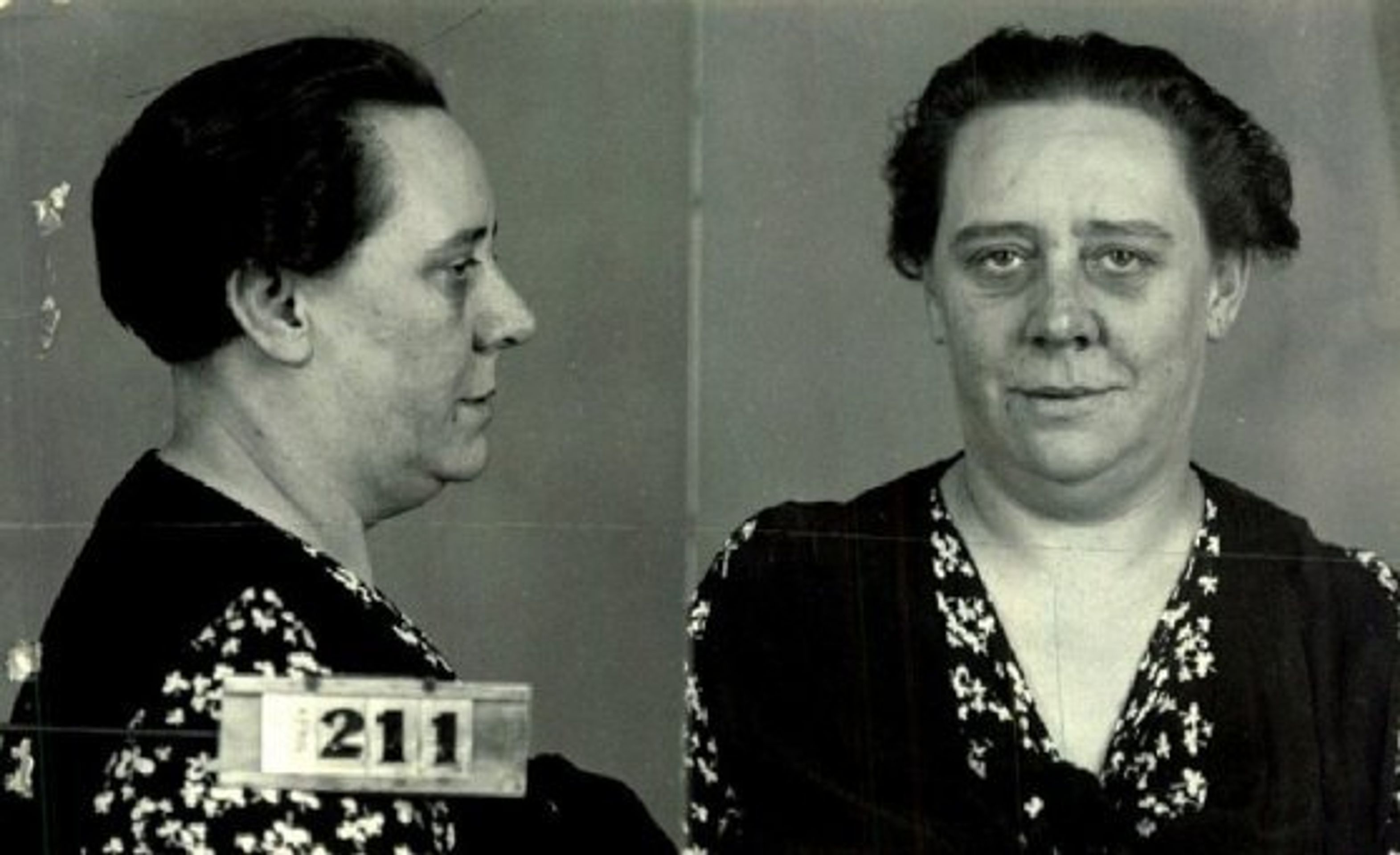 Prostitutky, jejichž krásu odvál čas - 2 - Jak se vám líbí holky, co se sexem živily po válce? (12/12)