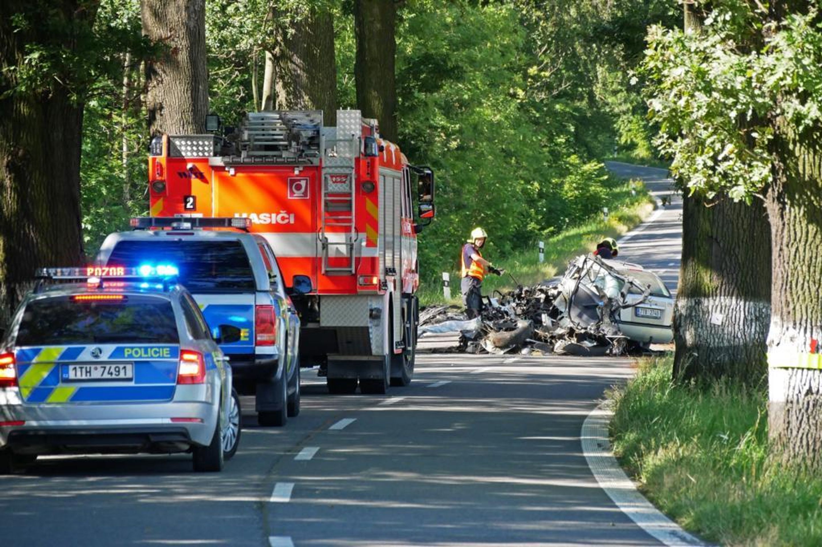 Tragická nehoda na Bruntálsku, zemřel 23letý mladík - 4 - GALERIE: Na Bruntálsku vyhasl mladý život (1/6)
