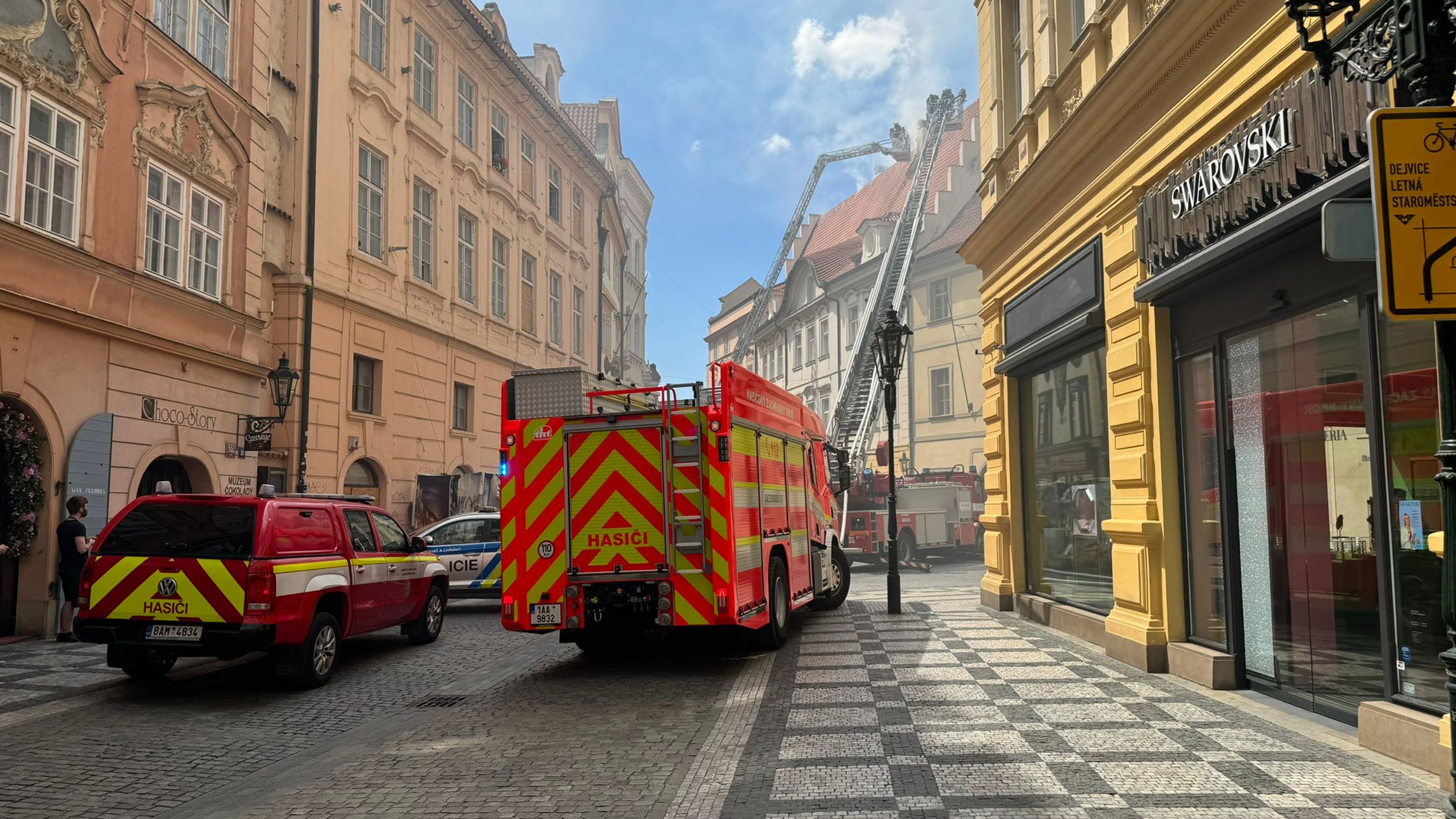 Požár na Staroměstském náměstí (2) - Požár na Staroměstském náměstí v Praze (15/18)