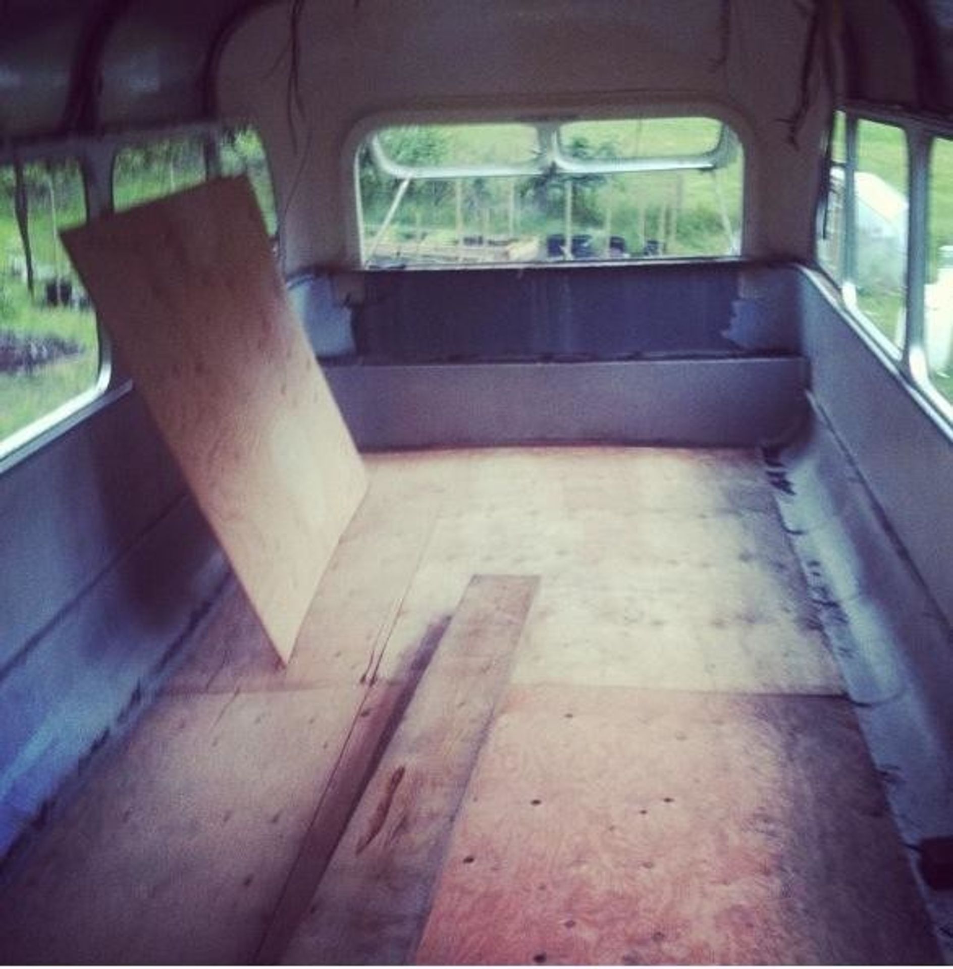 Restaurace z autobusu - 5 - GALERIE: Restaurace z autobusu (5/15)