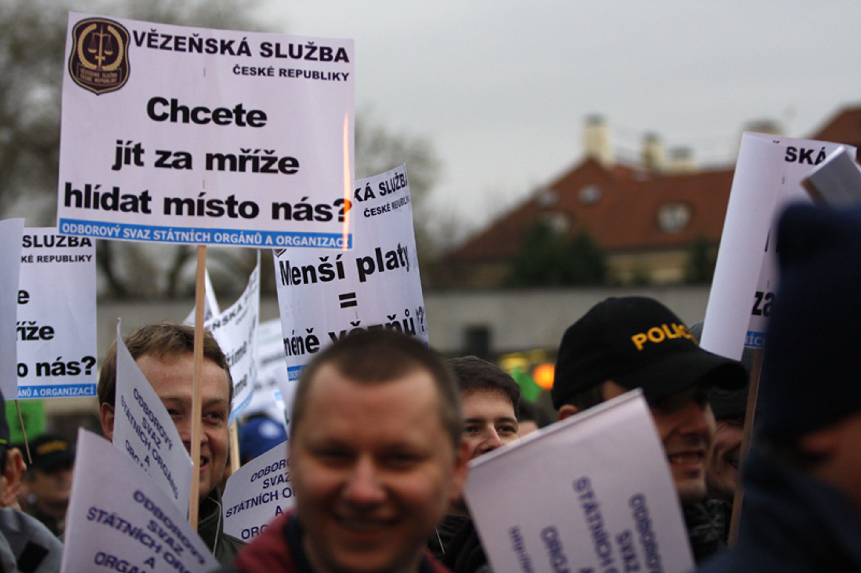 transparenty protestujících - Galerie protestujících státních zaměstnanců (3/5)