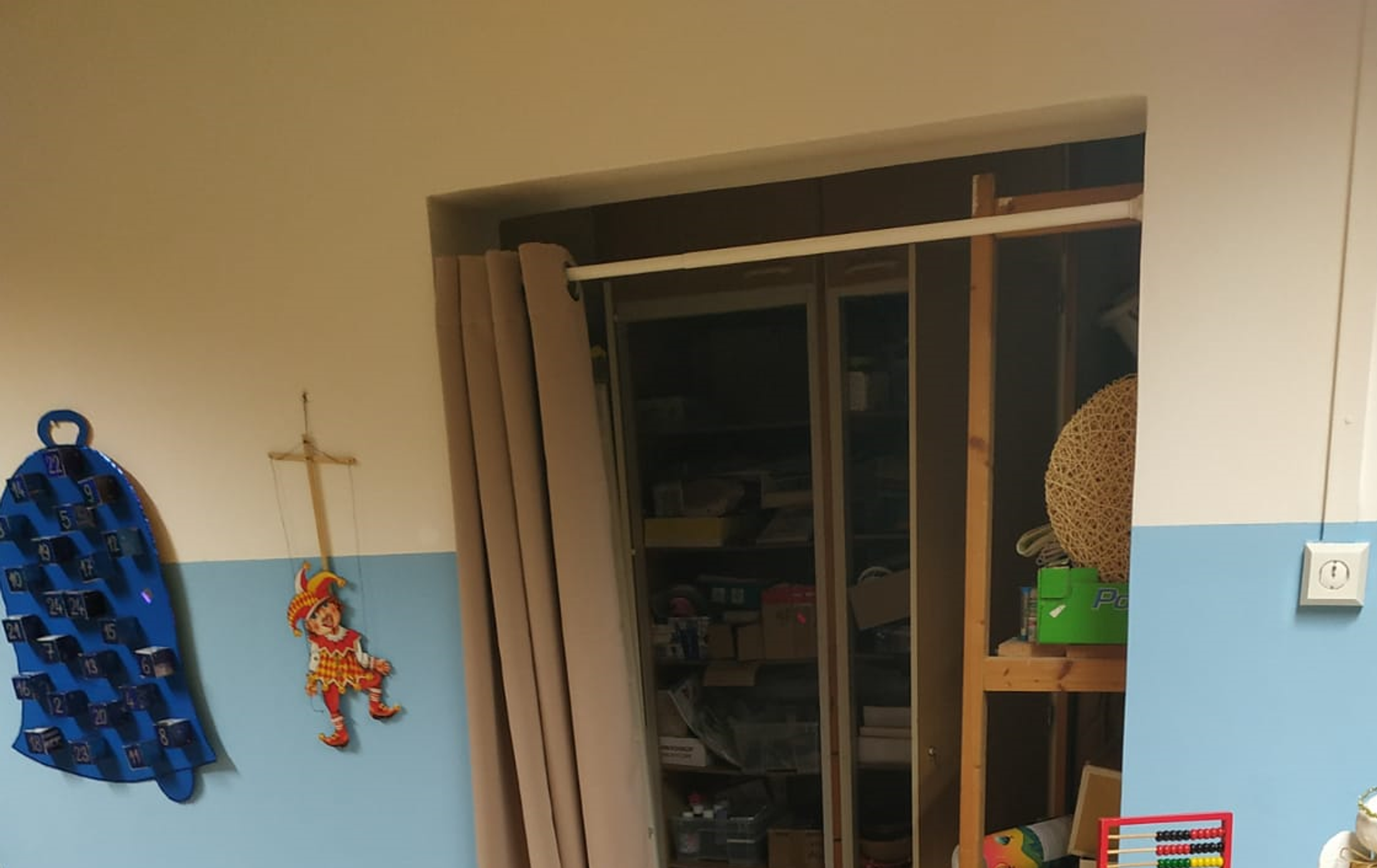 Zloděj ve školce - Zloděje zadrželi přímo ve školce (1/6)