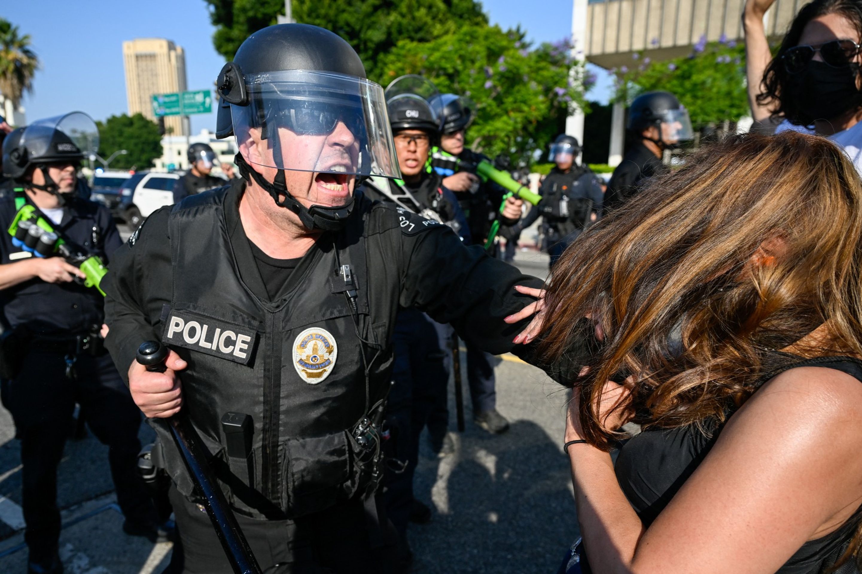 Protesty v Los Angeles, 10. 6. 2025 - Protesty v Los Angeles (1/6)