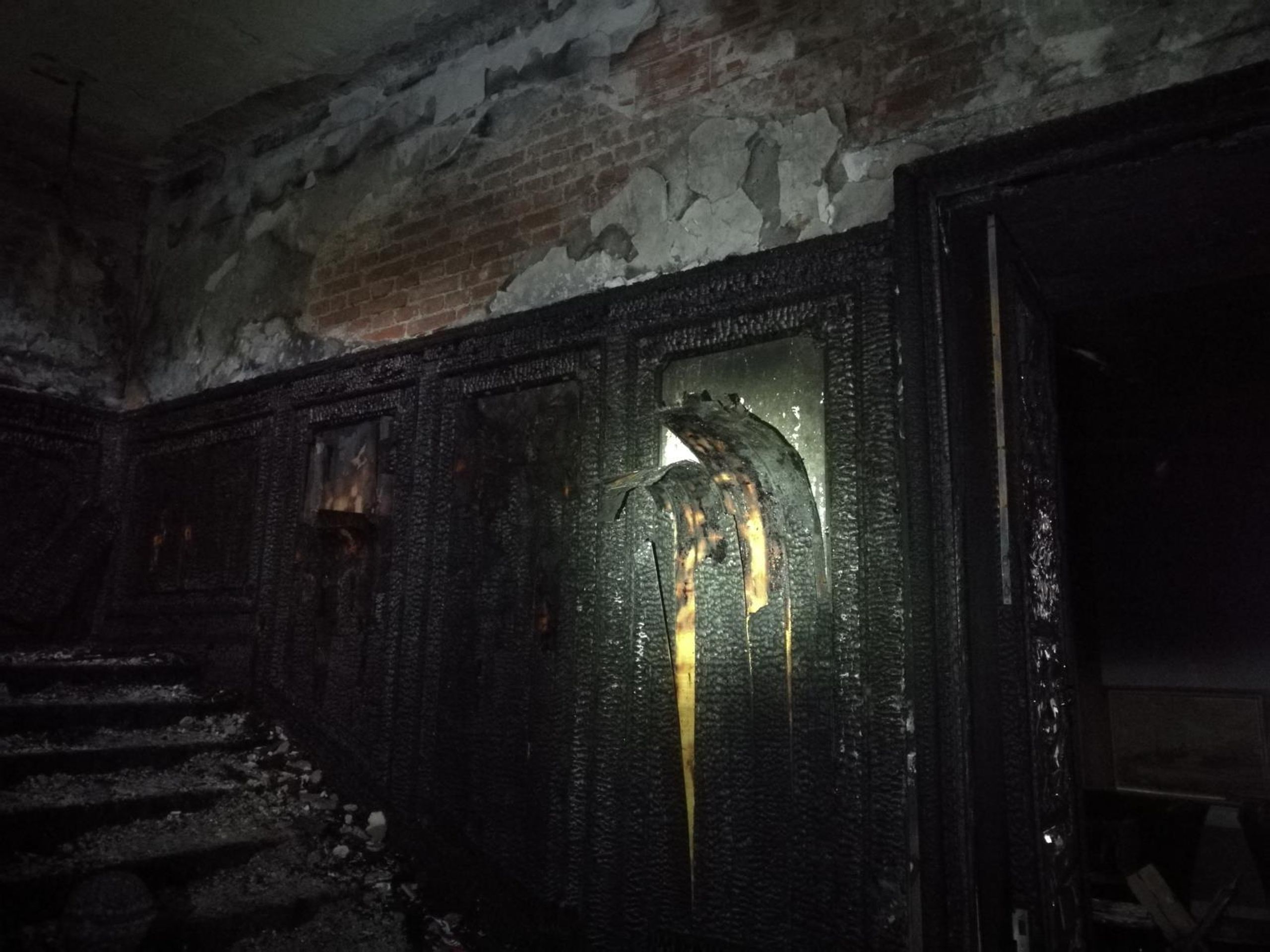Interiér pražského hotelu po požáru - 3 - GALERIE: Hotel v pražské Náplavní ulici po požáru (3/7)