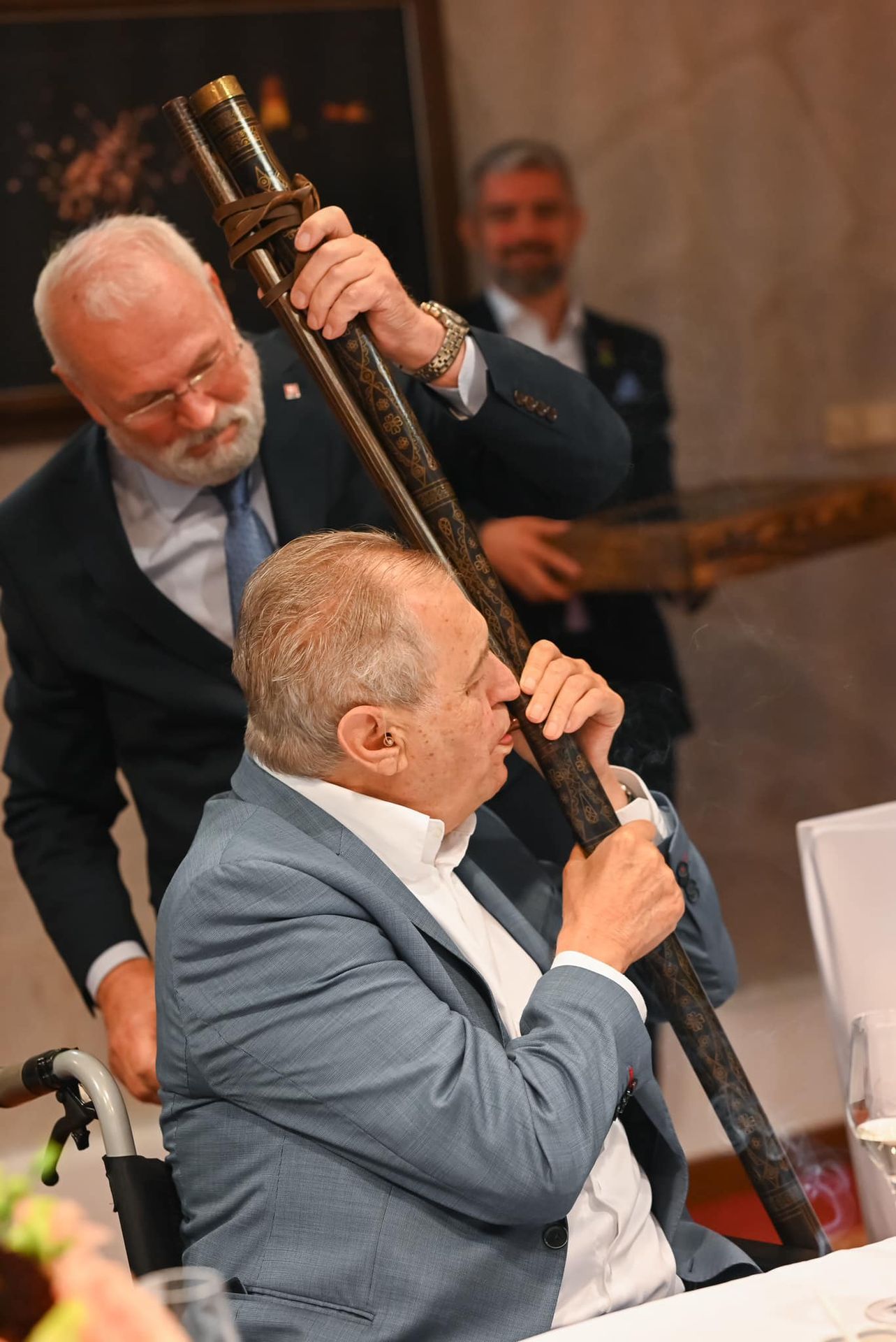 Oslava 80. narozenin Miloše Zemana (15) - Oslava 80. narozenin Miloše Zemana (13/19)