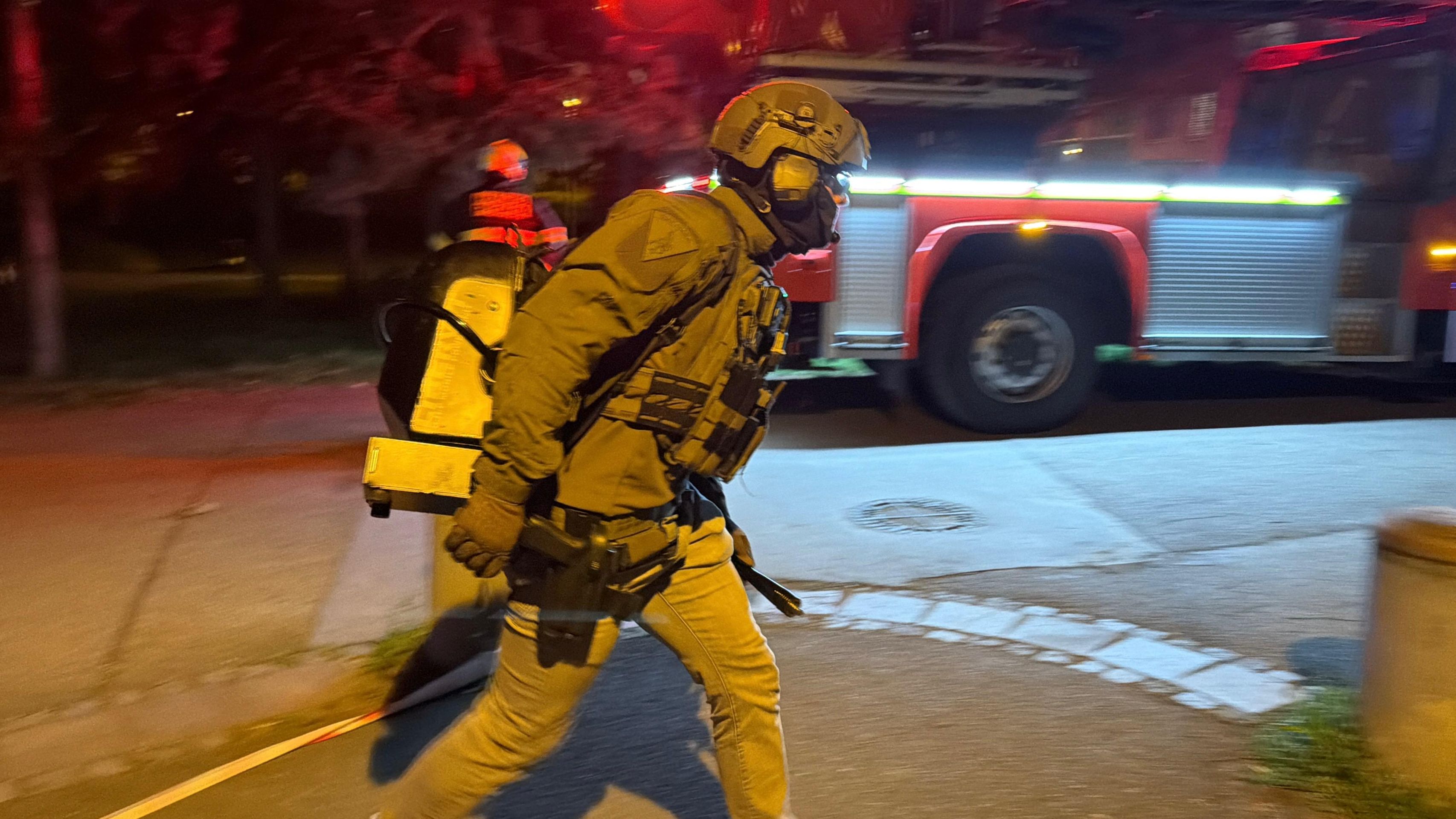 Zásah zásahové jednotky - Zásah policie v pražských Stodůlkách (10/12)