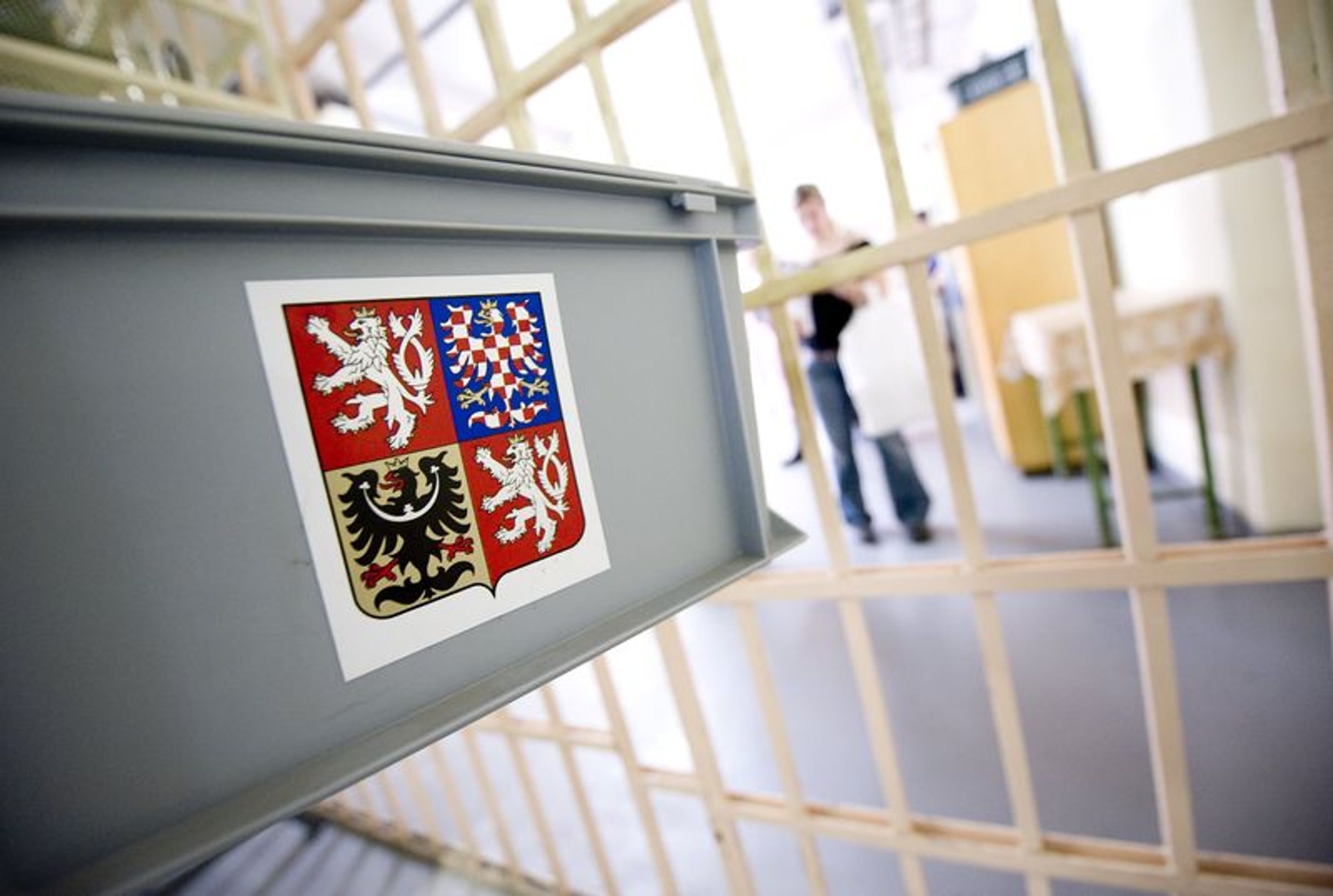 Volby v pankrácké věznici - GALERIE: Volby 2010 fotografie (7/13)