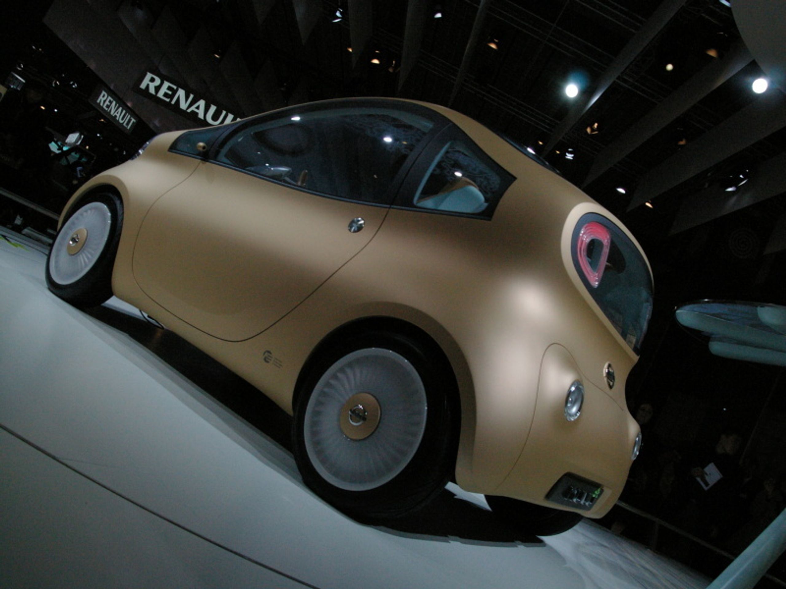 Nissan Nuvu - GALERIE elektromobily (7/8)
