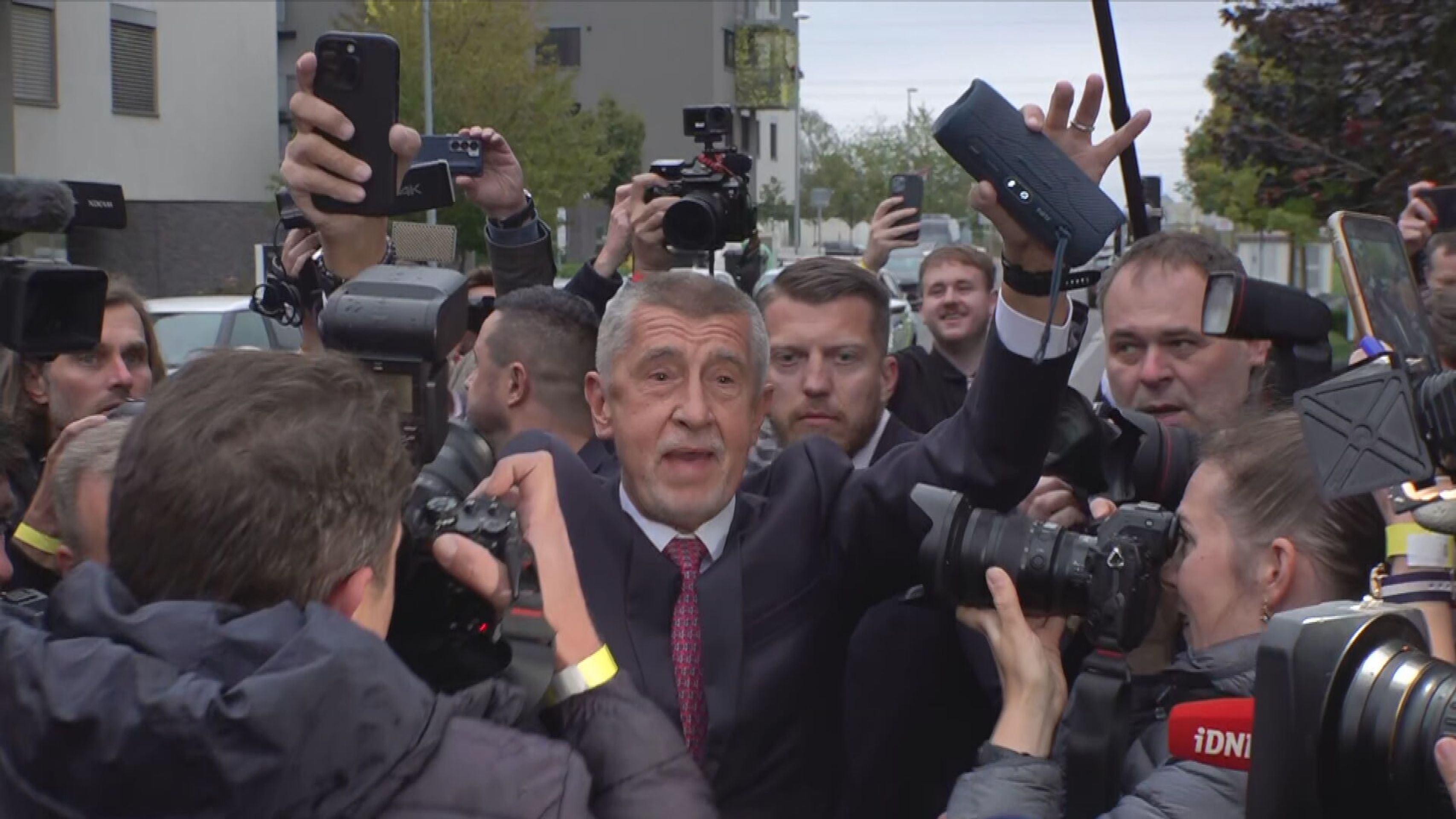 Andrej Babiš  - Příjezd Andreje Babiše (ANO) (8/13)