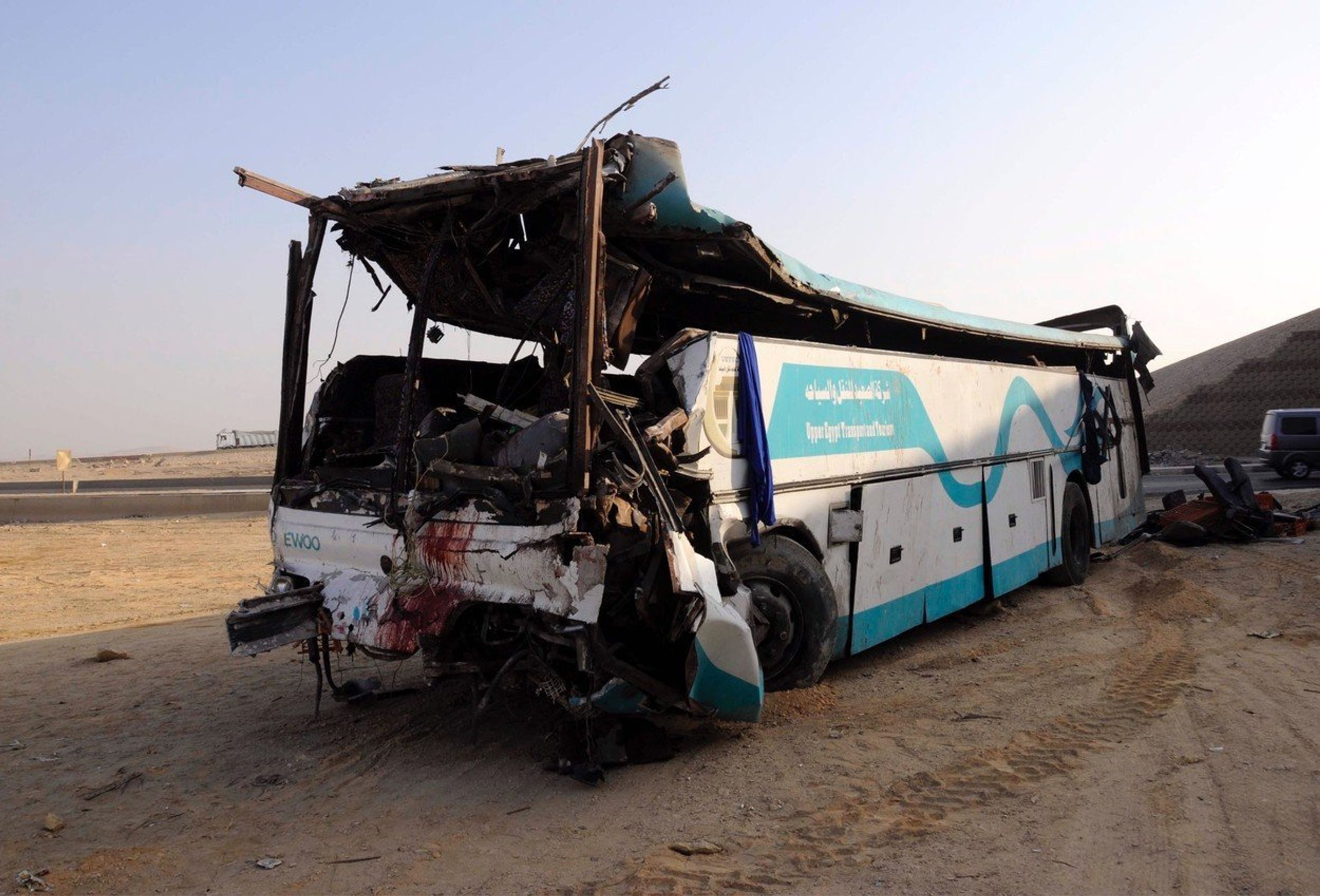 Nehoda turistického autobusu v Egyptě - 3 - GALERIE: Nehoda turistického autobusu v Egyptě (3/3)